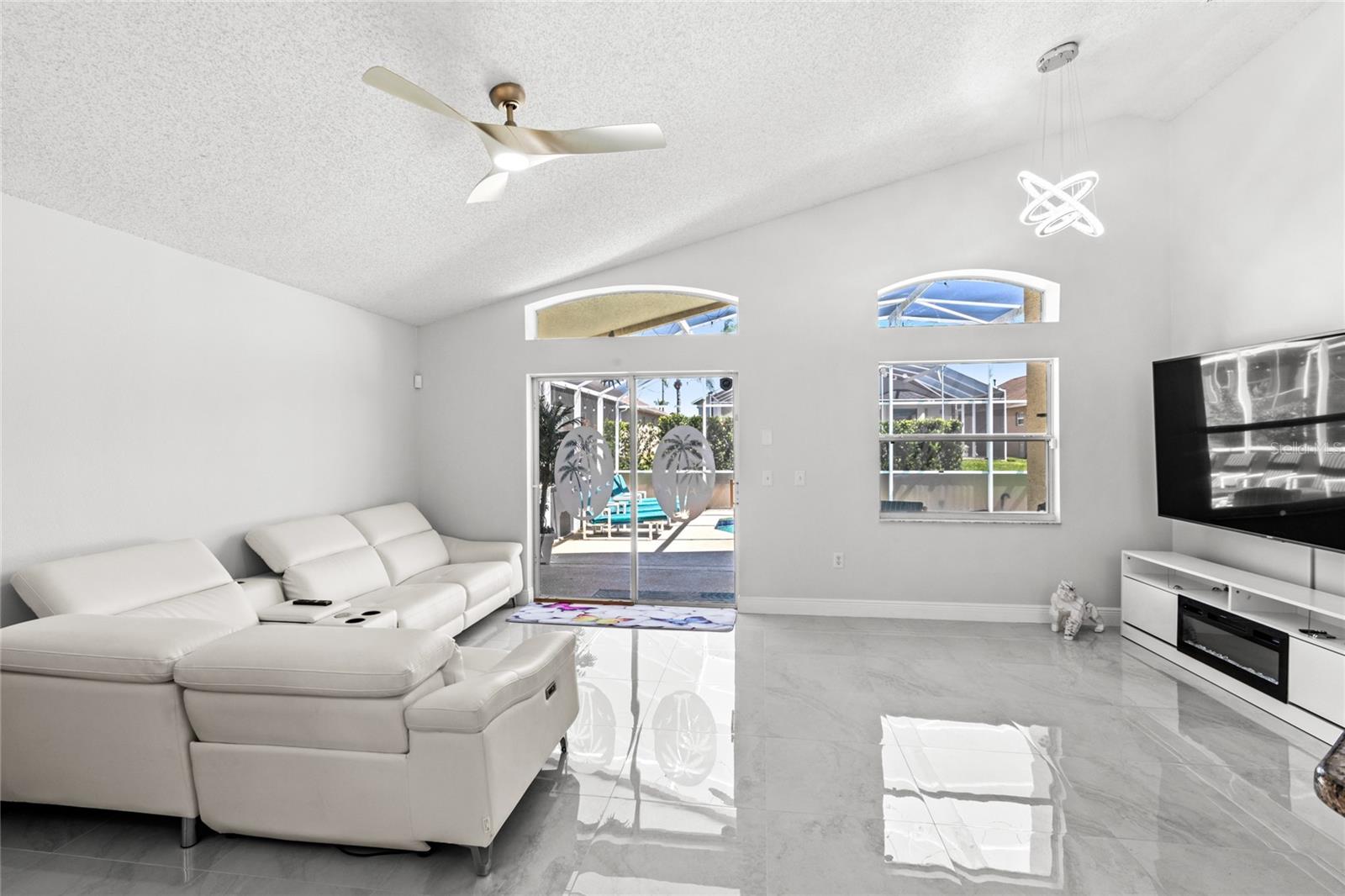 459 TIVOLI CIR, DAVENPORT, FL, 33837