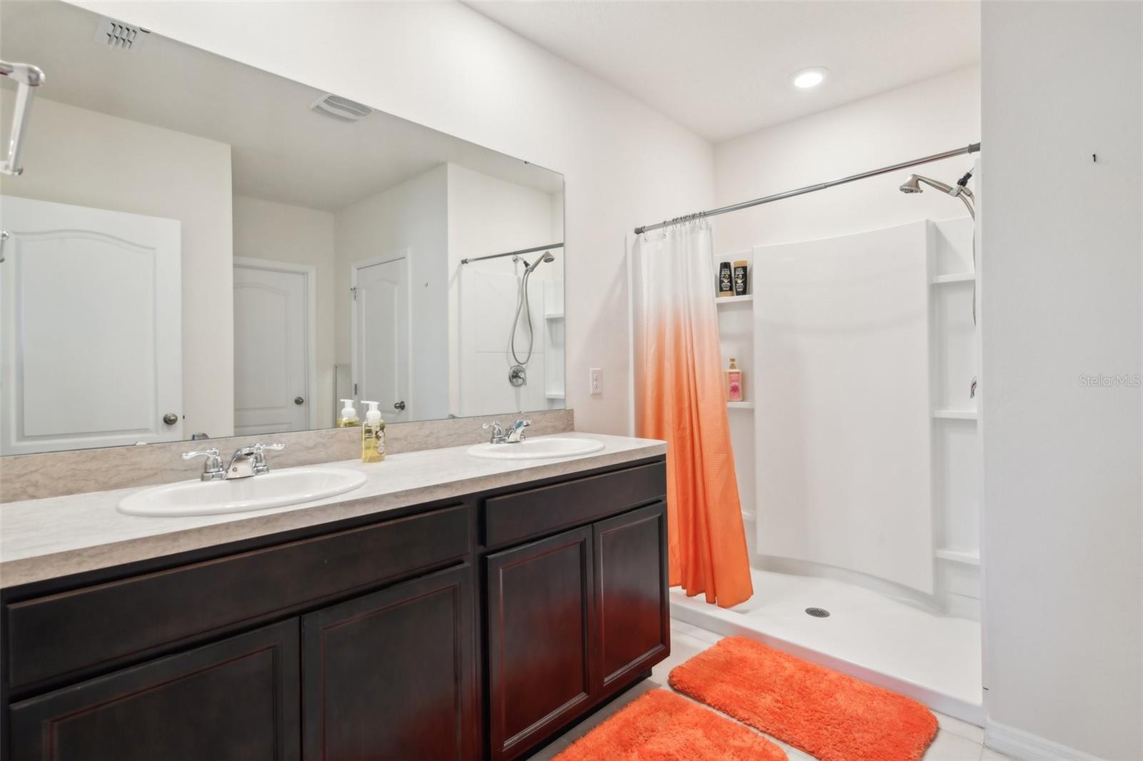 2916 CANARY LN, TAVARES, FL, 32778