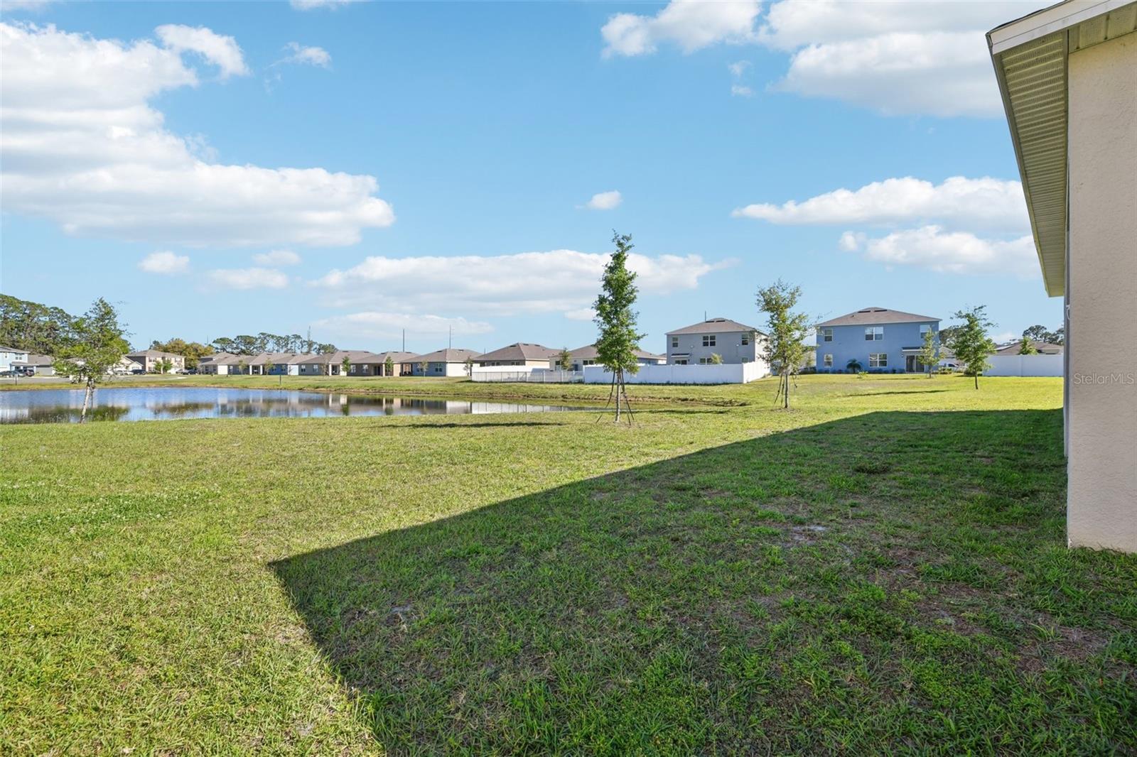 2916 CANARY LN, TAVARES, FL, 32778
