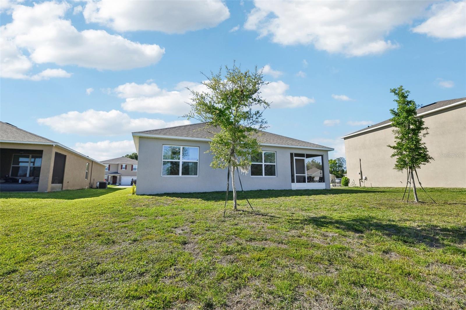 2916 CANARY LN, TAVARES, FL, 32778