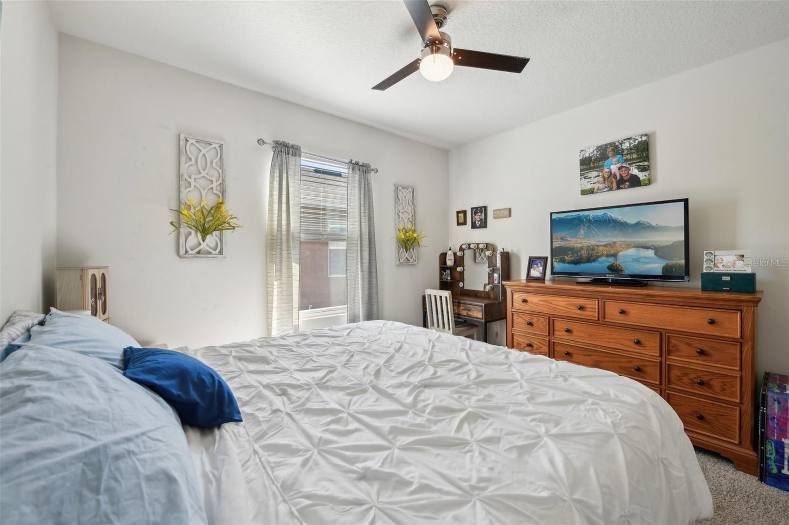 2916 CANARY LN, TAVARES, FL, 32778
