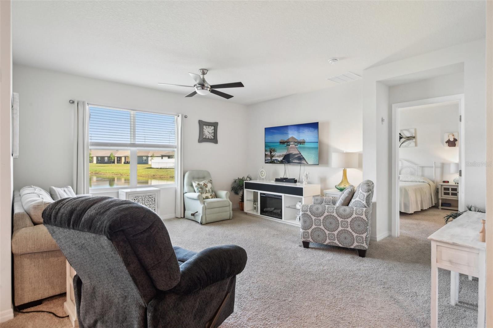 2916 CANARY LN, TAVARES, FL, 32778