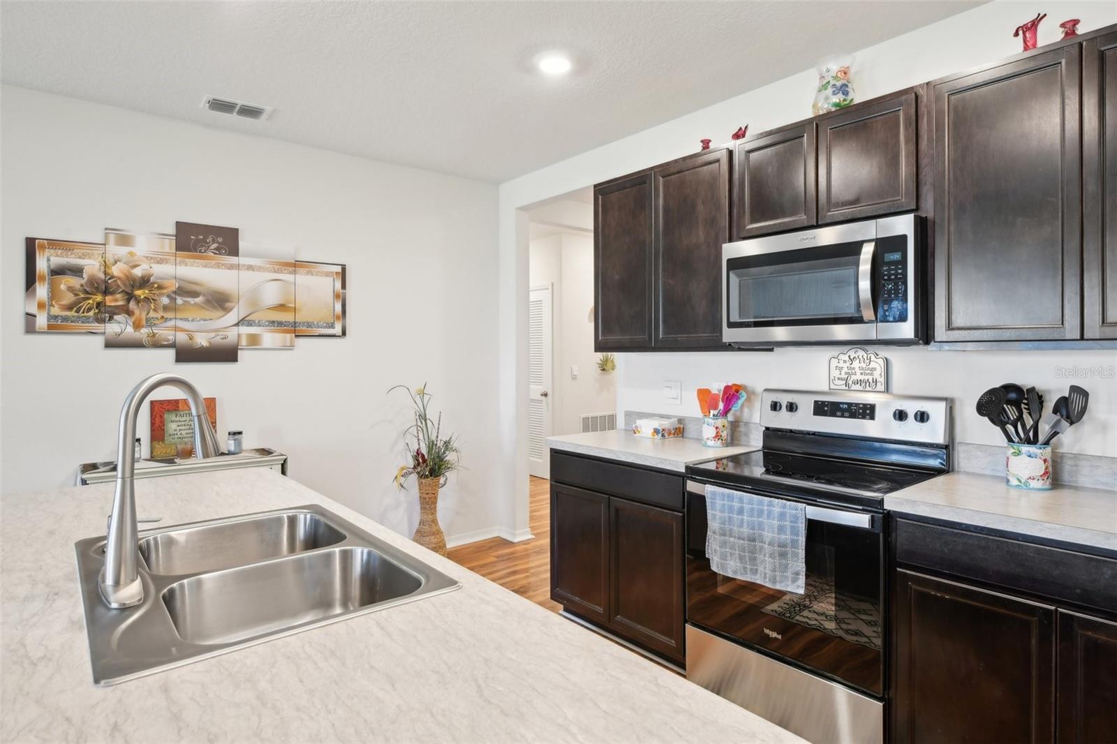 2916 CANARY LN, TAVARES, FL, 32778