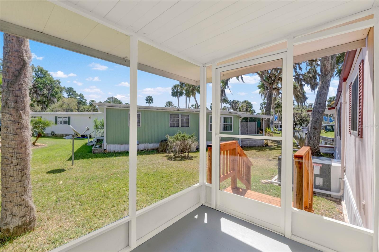 105 CANAL VW, EUSTIS, FL, 32726
