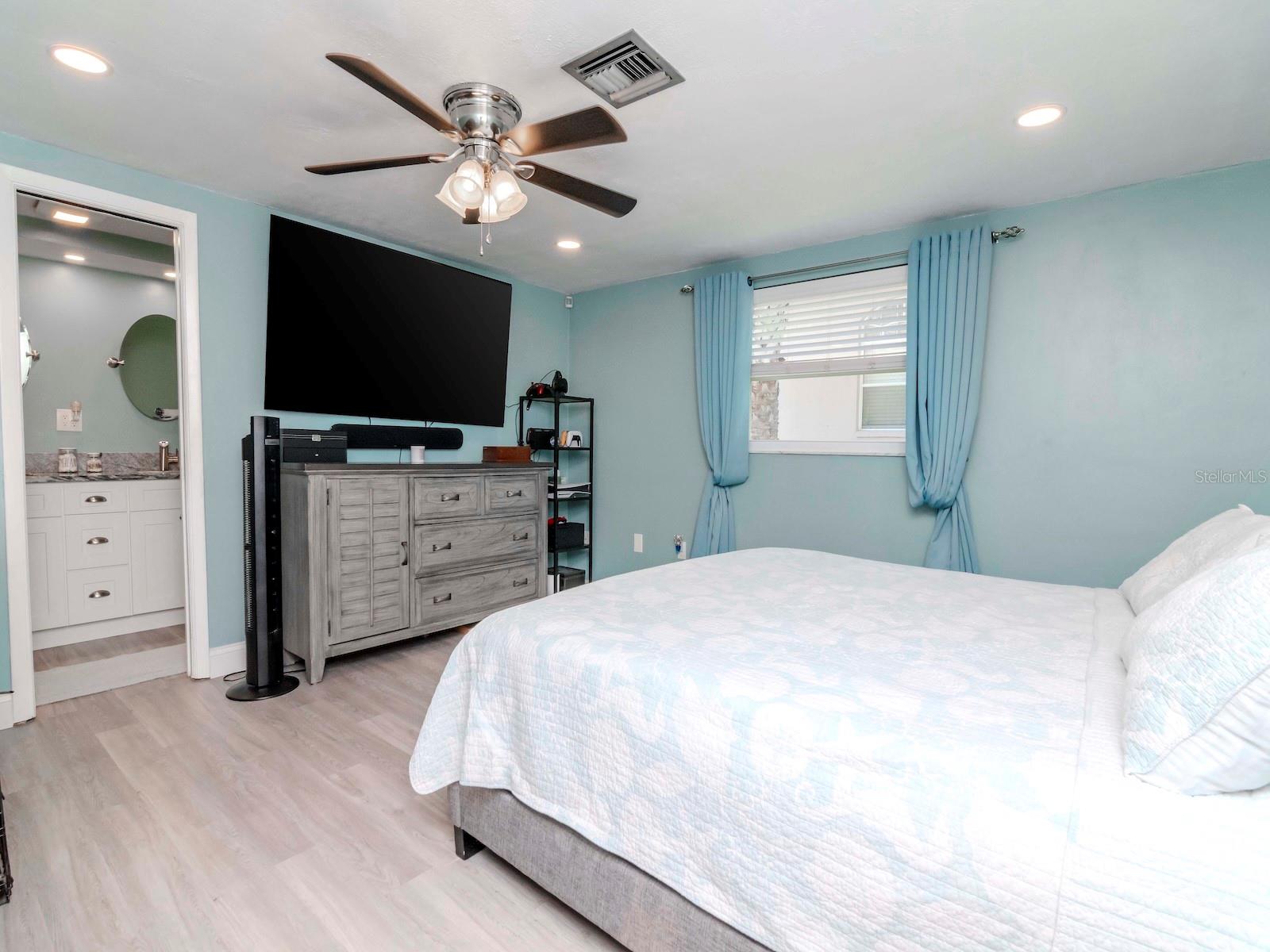 5433 PALMETTO RD, NEW PORT RICHEY, FL, 34652