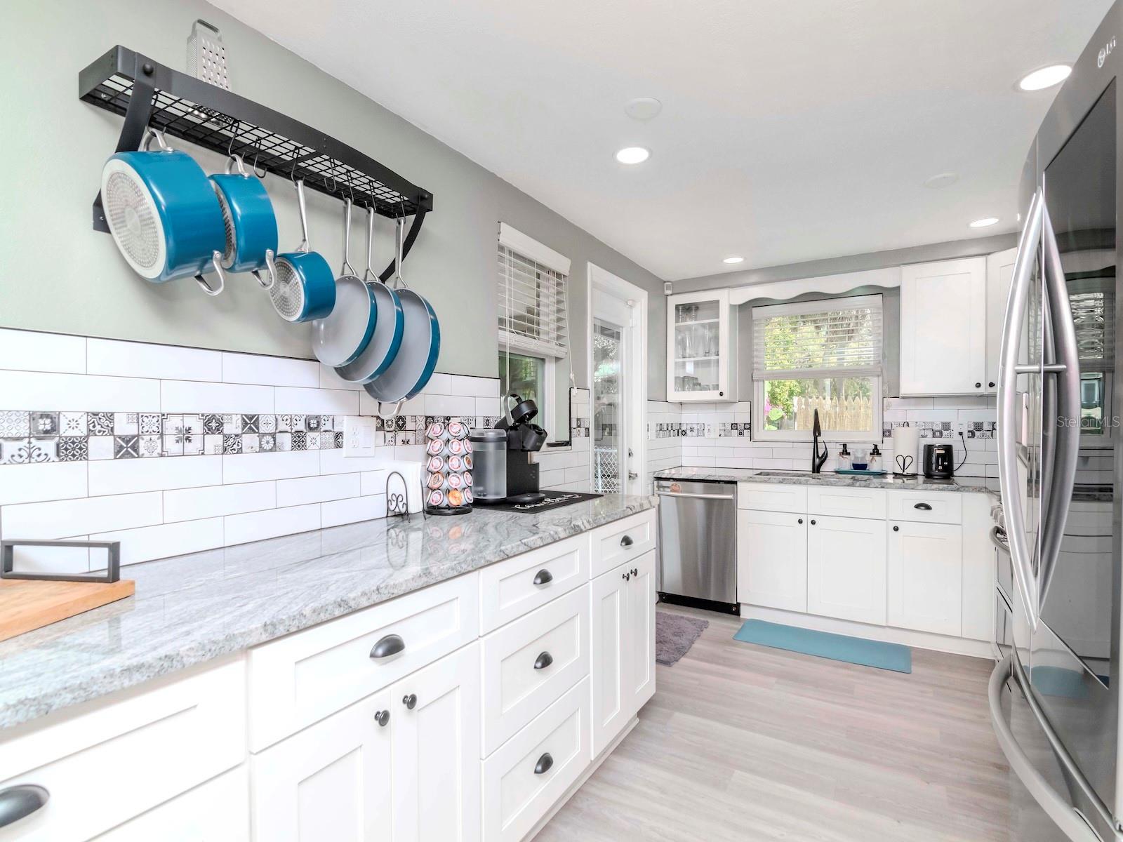 5433 PALMETTO RD, NEW PORT RICHEY, FL, 34652