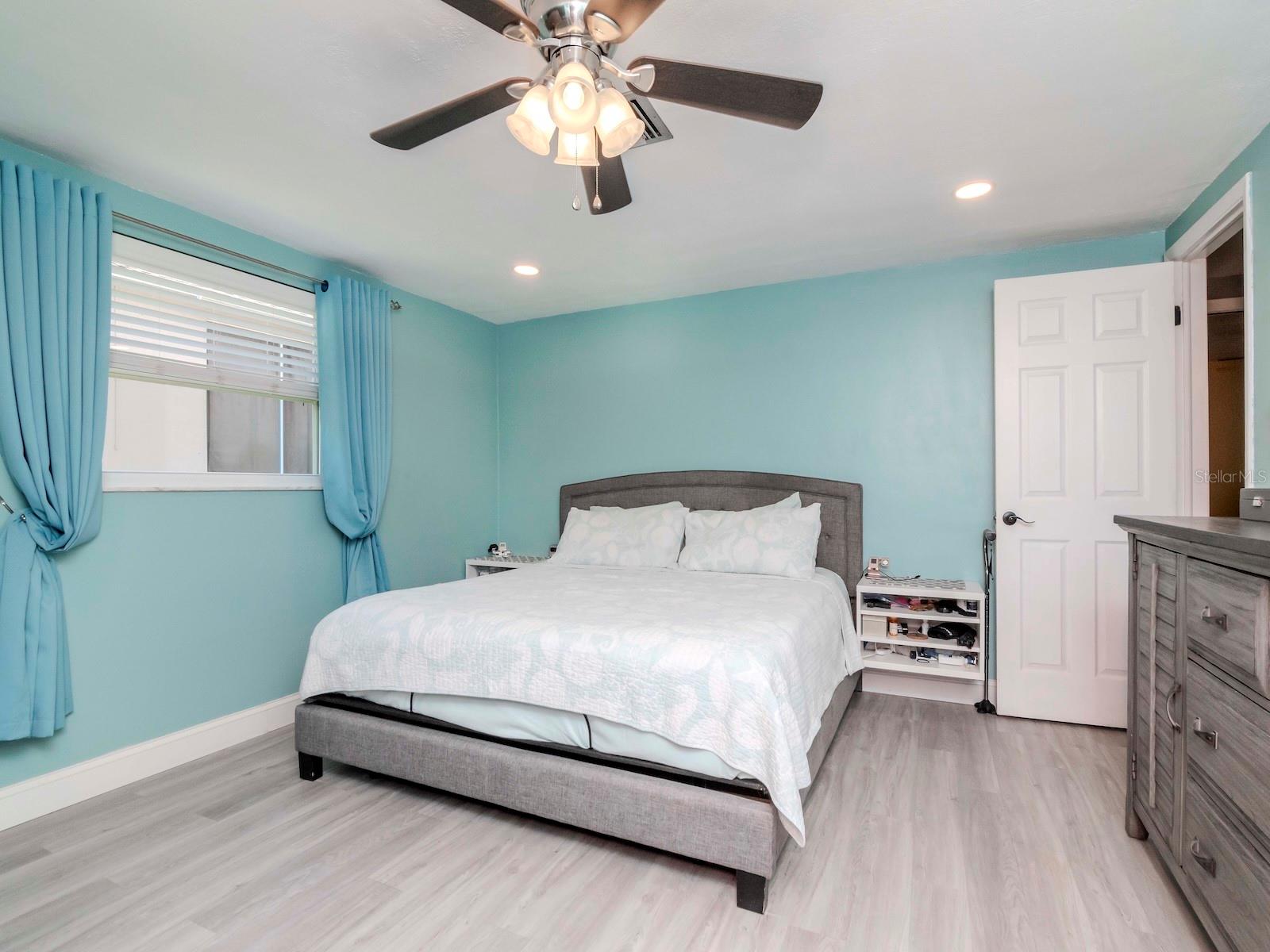 5433 PALMETTO RD, NEW PORT RICHEY, FL, 34652