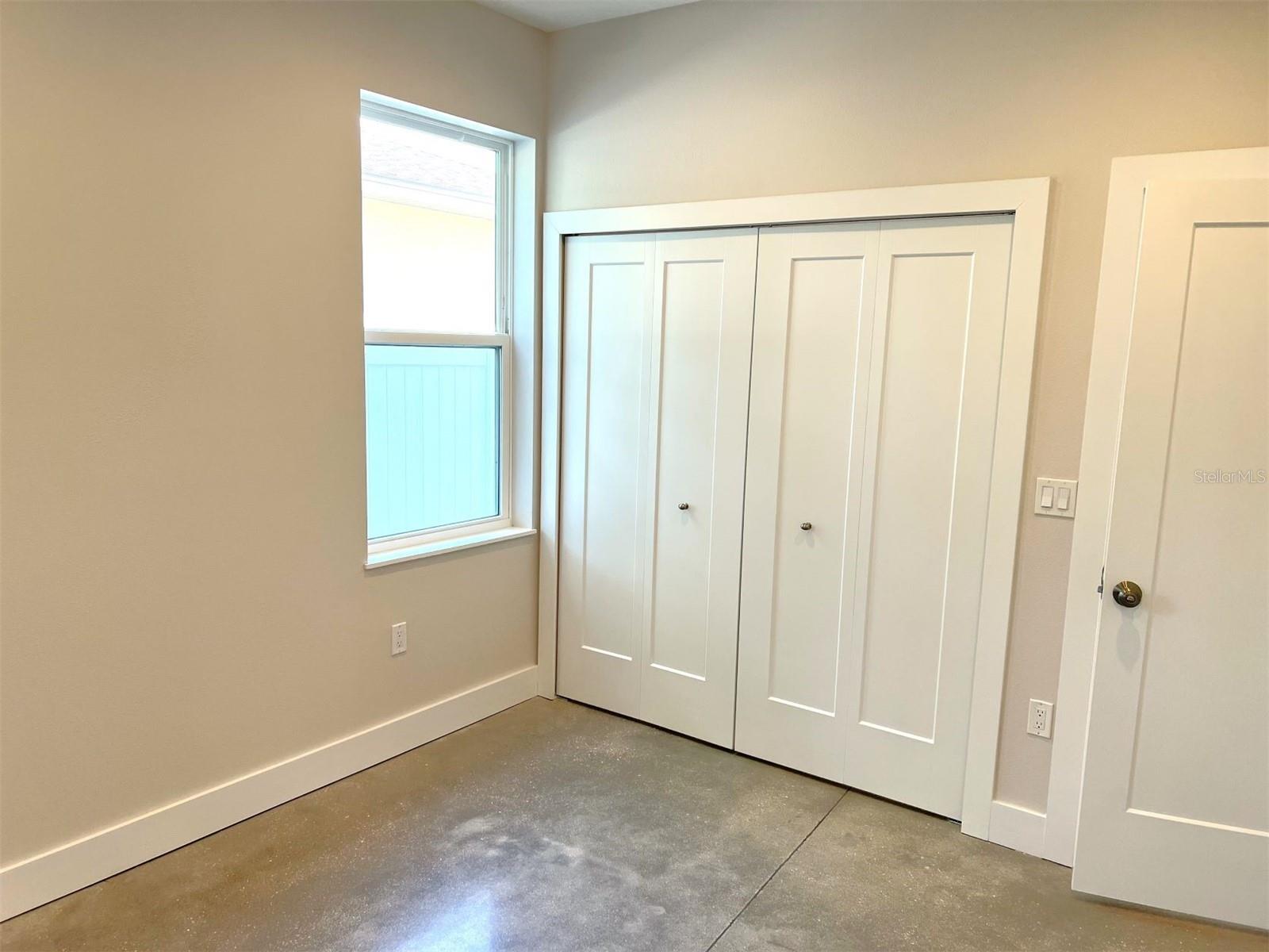 2066 ROSELAWN ST, SARASOTA, FL, 34231