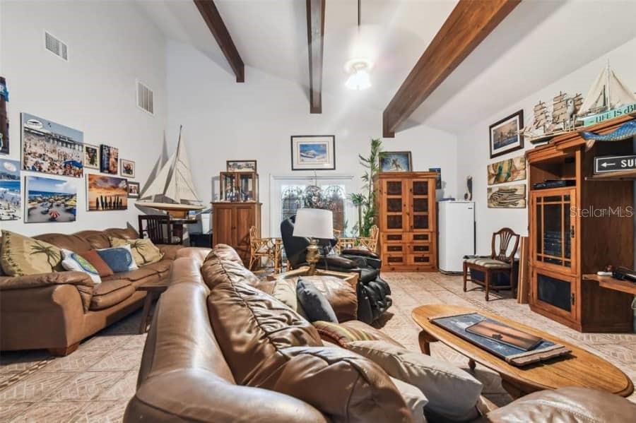 39127 PRETTY POND RD, ZEPHYRHILLS, FL, 33540