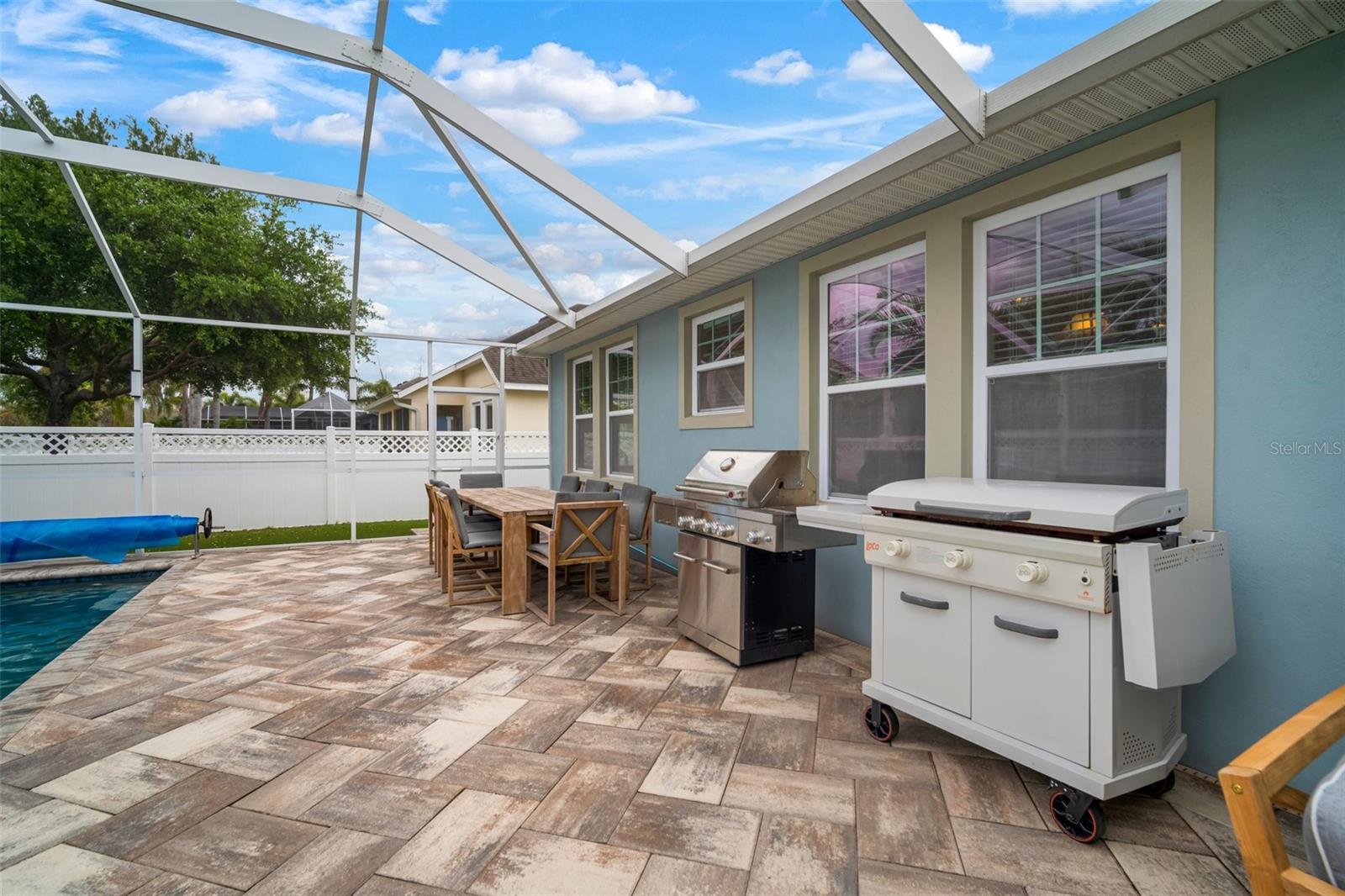 513 MANNS HARBOR DR, APOLLO BEACH, FL, 33572
