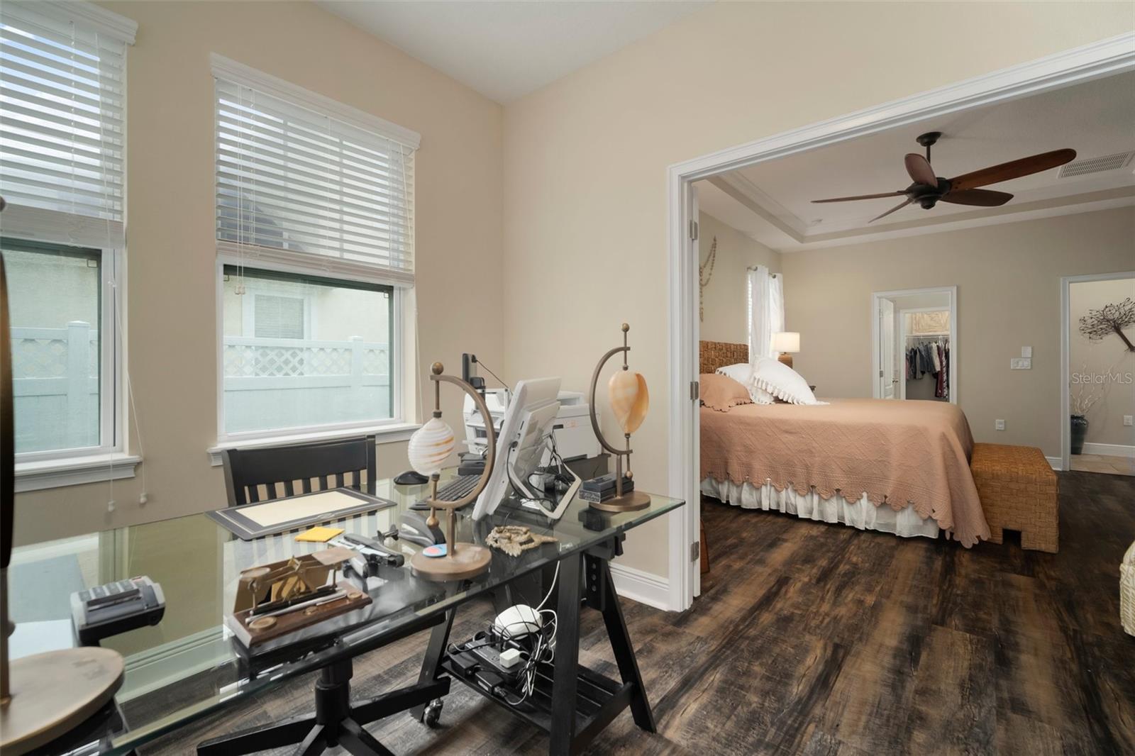 513 MANNS HARBOR DR, APOLLO BEACH, FL, 33572