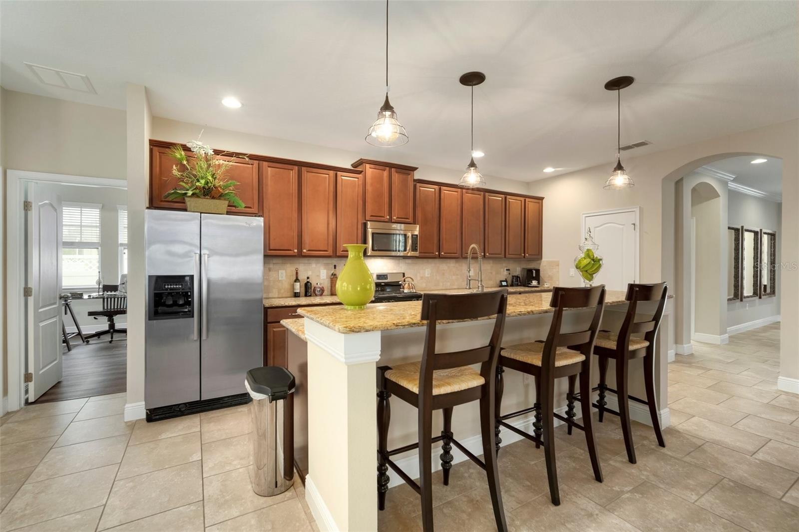 513 MANNS HARBOR DR, APOLLO BEACH, FL, 33572