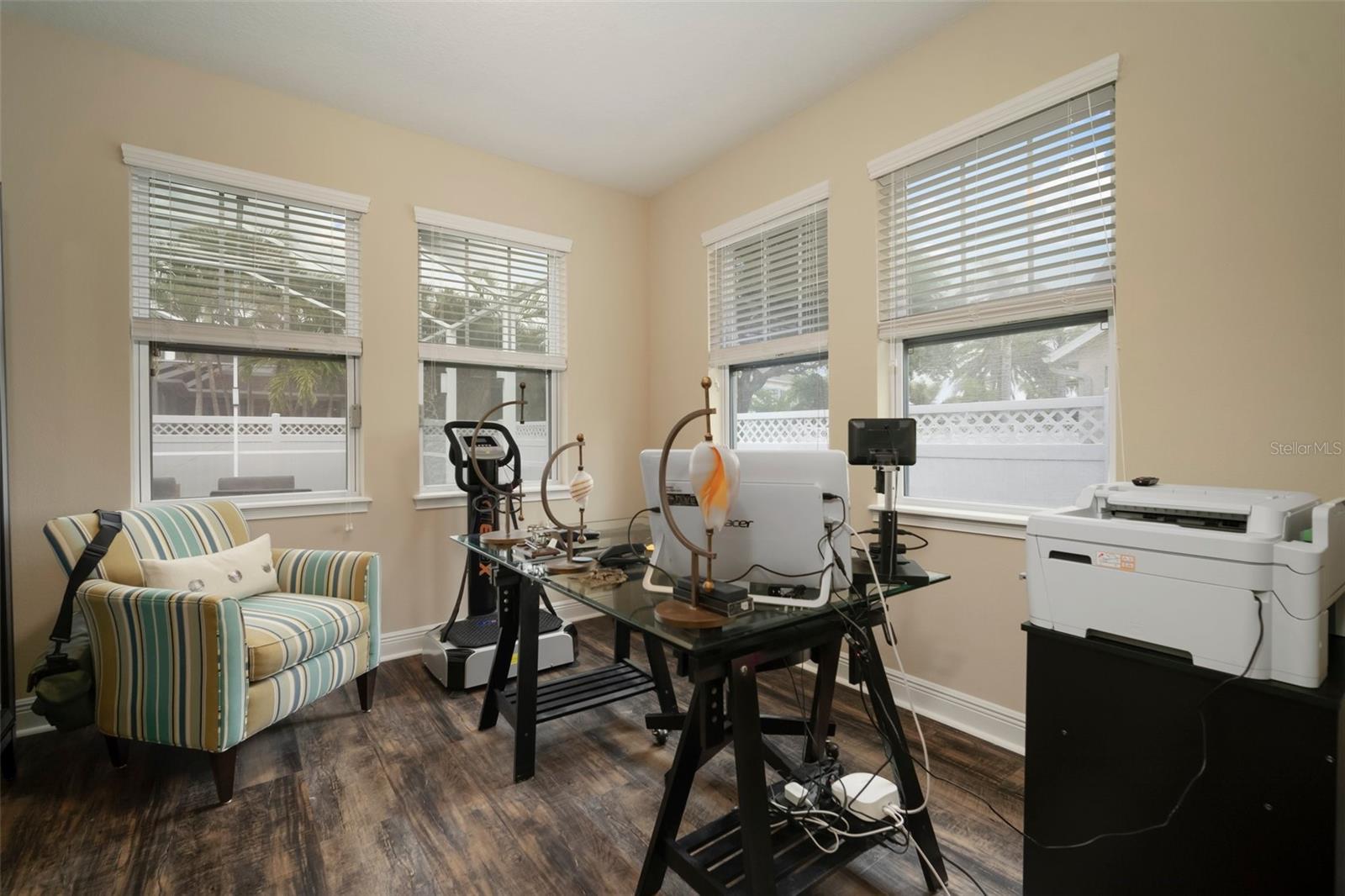 513 MANNS HARBOR DR, APOLLO BEACH, FL, 33572