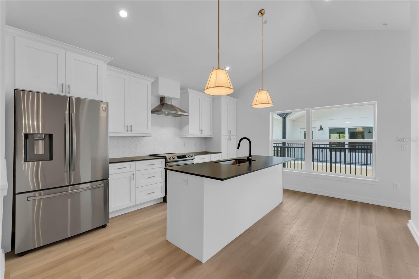 1602 PARK LAKE ST #2, ORLANDO, FL, 32803