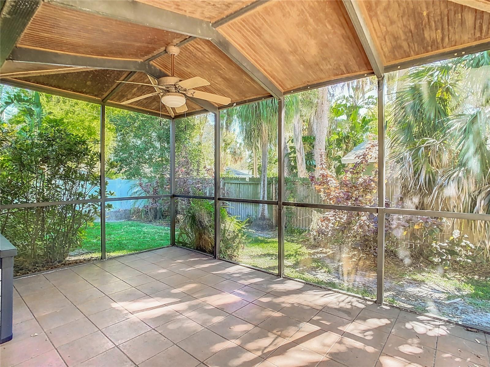 7150 PARK DR, NEW PORT RICHEY, FL, 34652