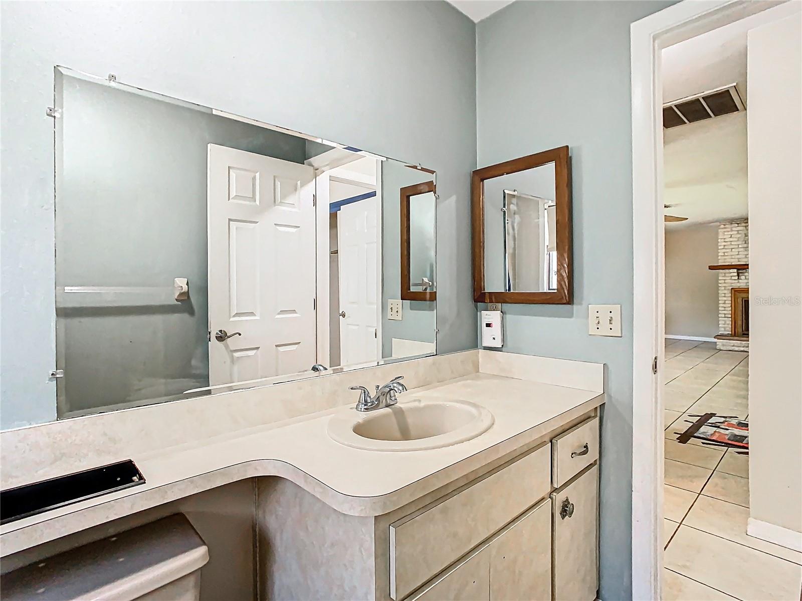 7150 PARK DR, NEW PORT RICHEY, FL, 34652