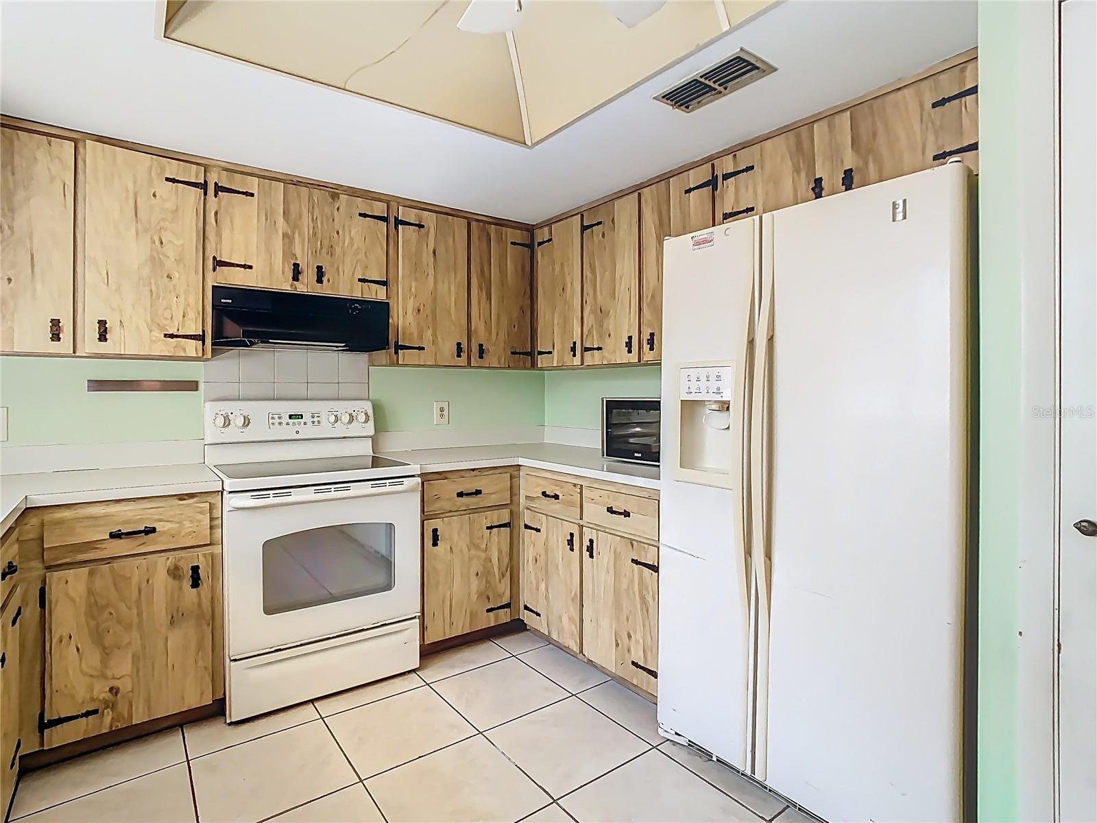 7150 PARK DR, NEW PORT RICHEY, FL, 34652