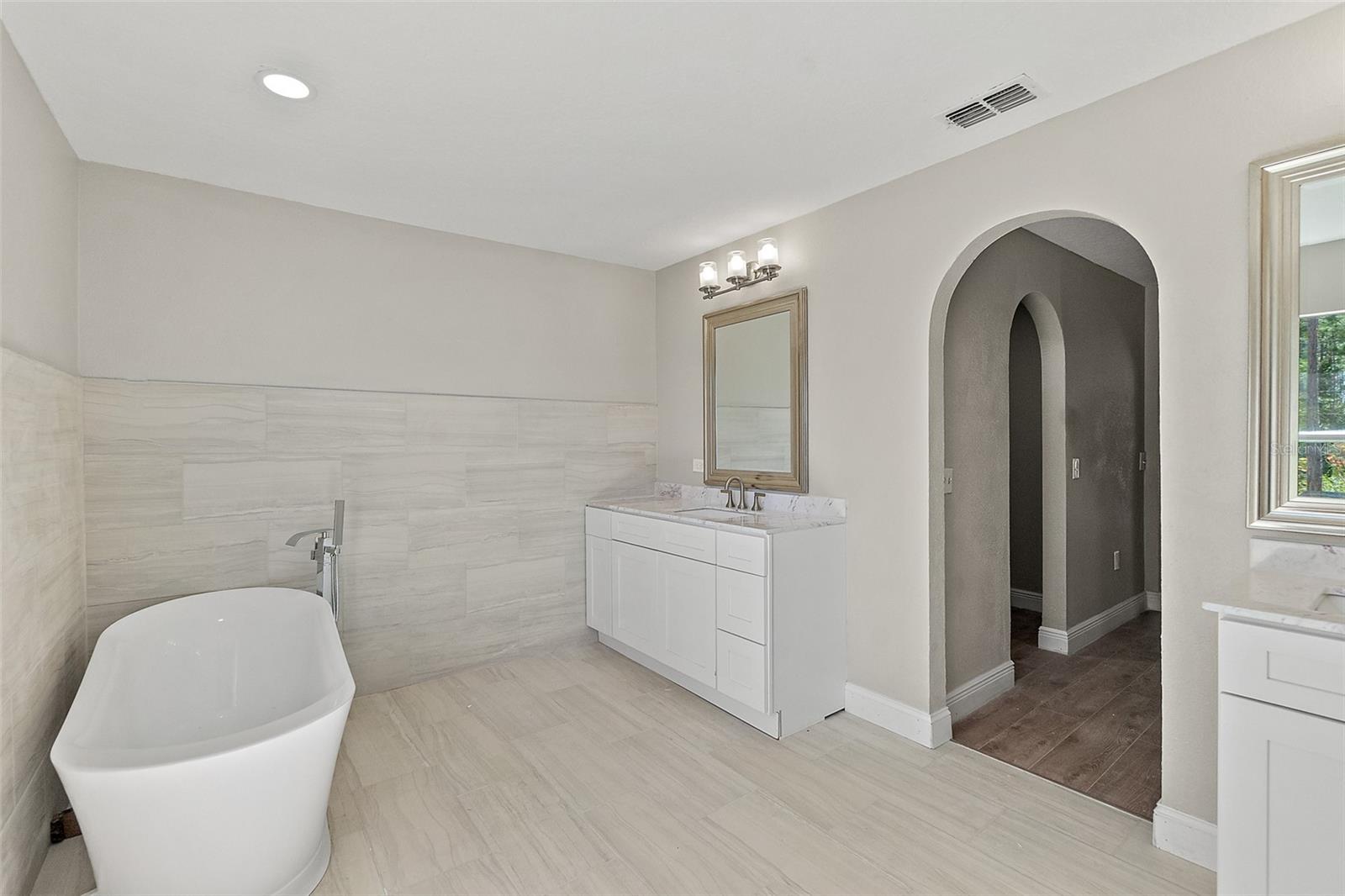 34 LLOLEETA PATH, PALM COAST, FL, 32164
