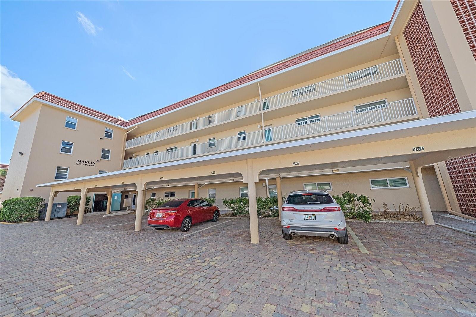 1250 N PORTOFINO DR #203, SARASOTA, FL, 34242