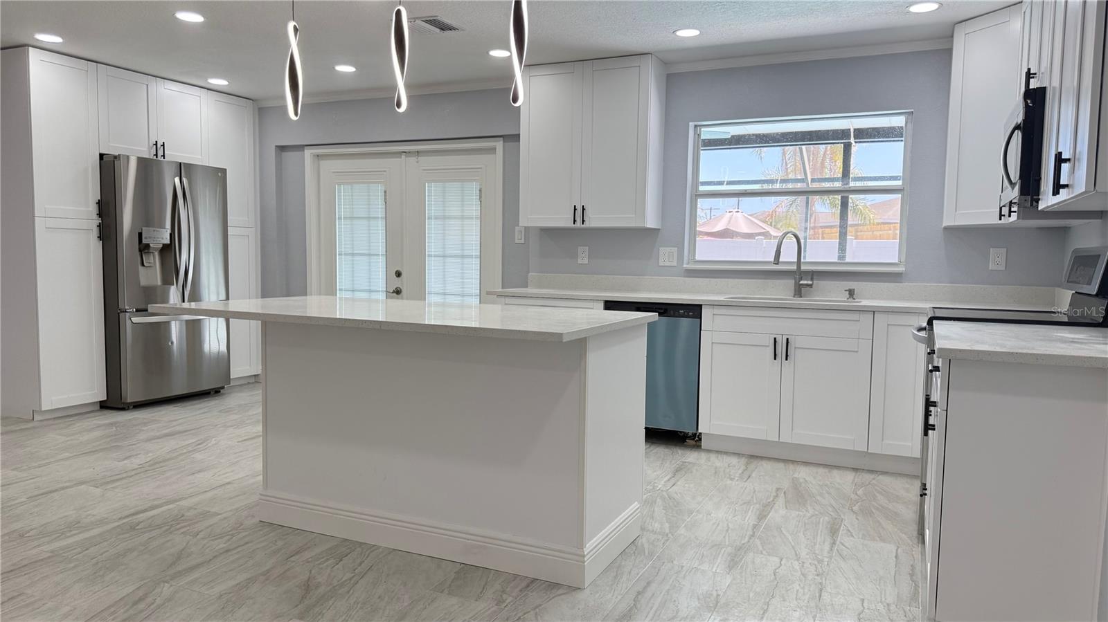 488 FLAMINGO DR, APOLLO BEACH, FL, 33572