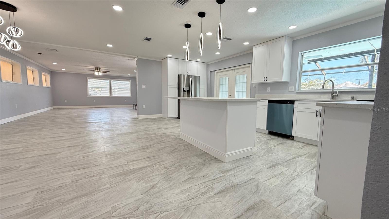 488 FLAMINGO DR, APOLLO BEACH, FL, 33572