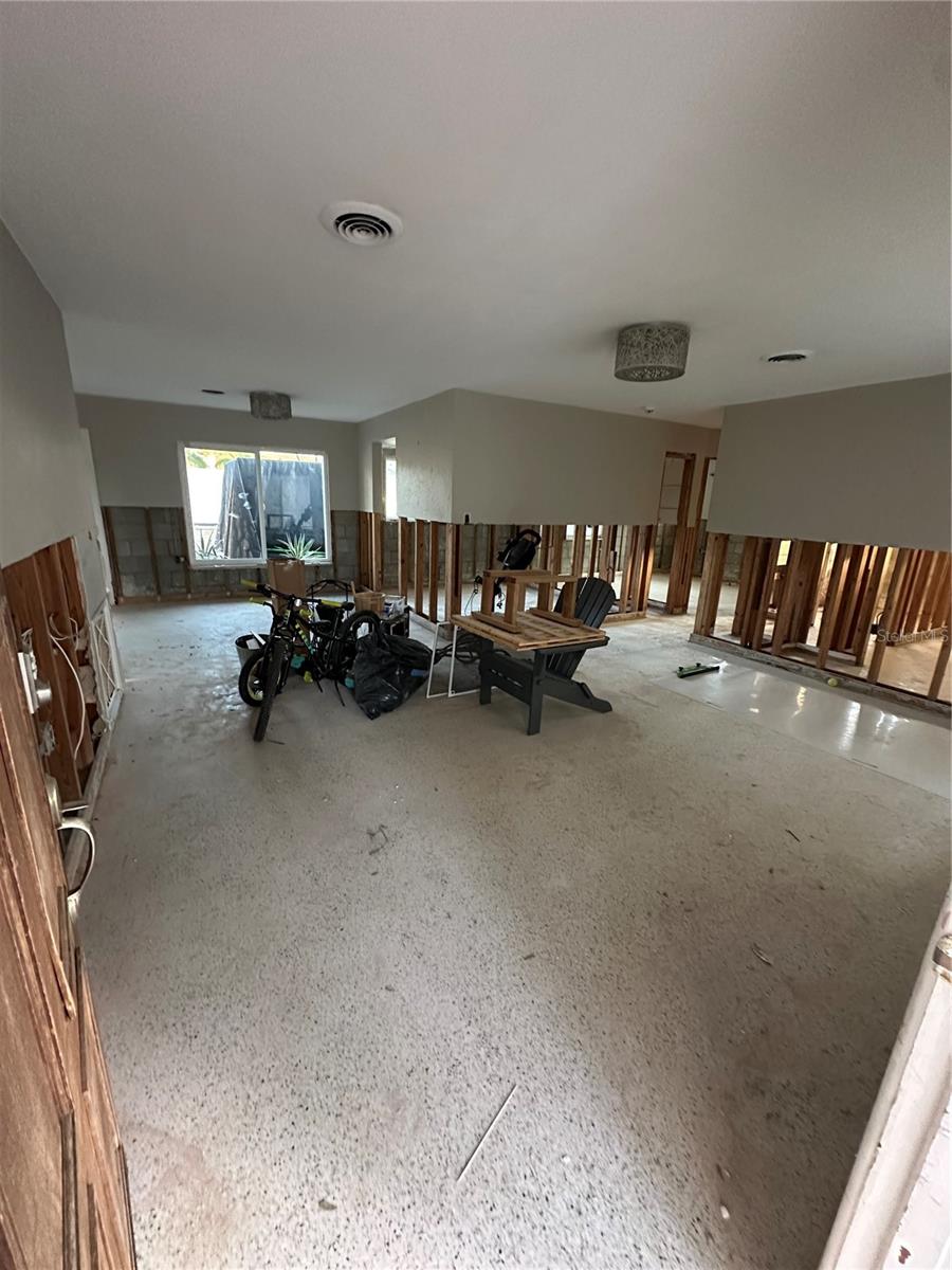 287 BELLEAIR DR NE, ST PETERSBURG, FL, 33704