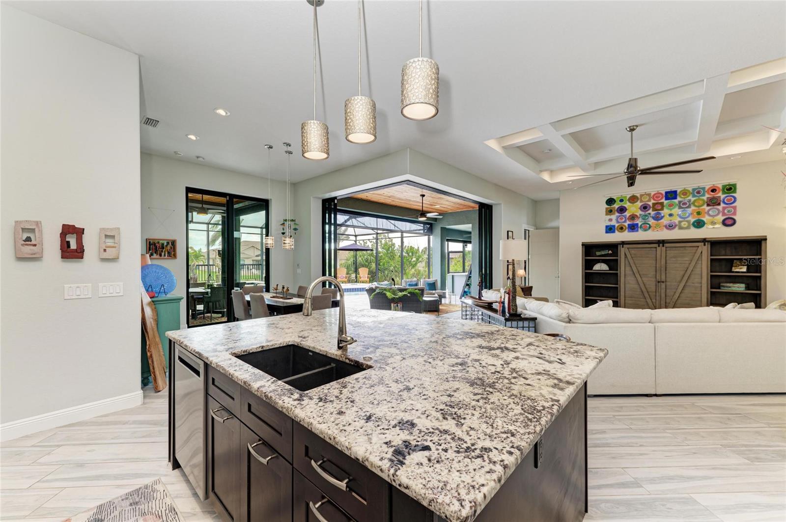 8304 ANTWERP CIR, PORT CHARLOTTE, FL, 33981