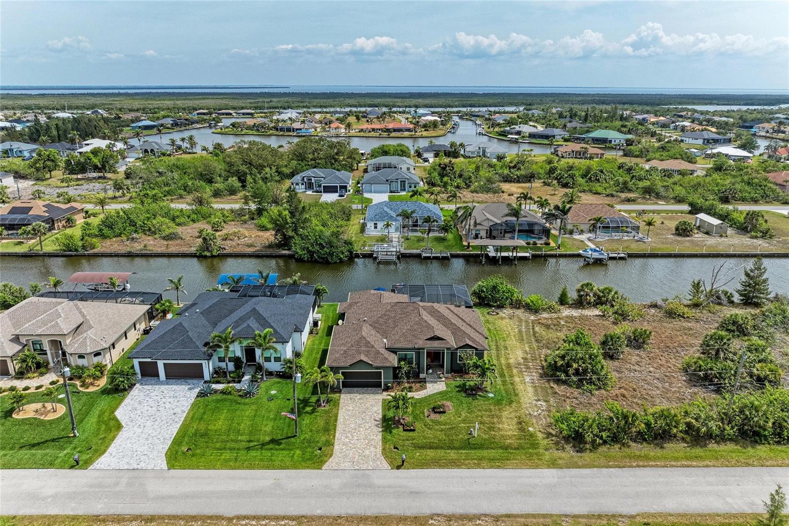 8304 ANTWERP CIR, PORT CHARLOTTE, FL, 33981