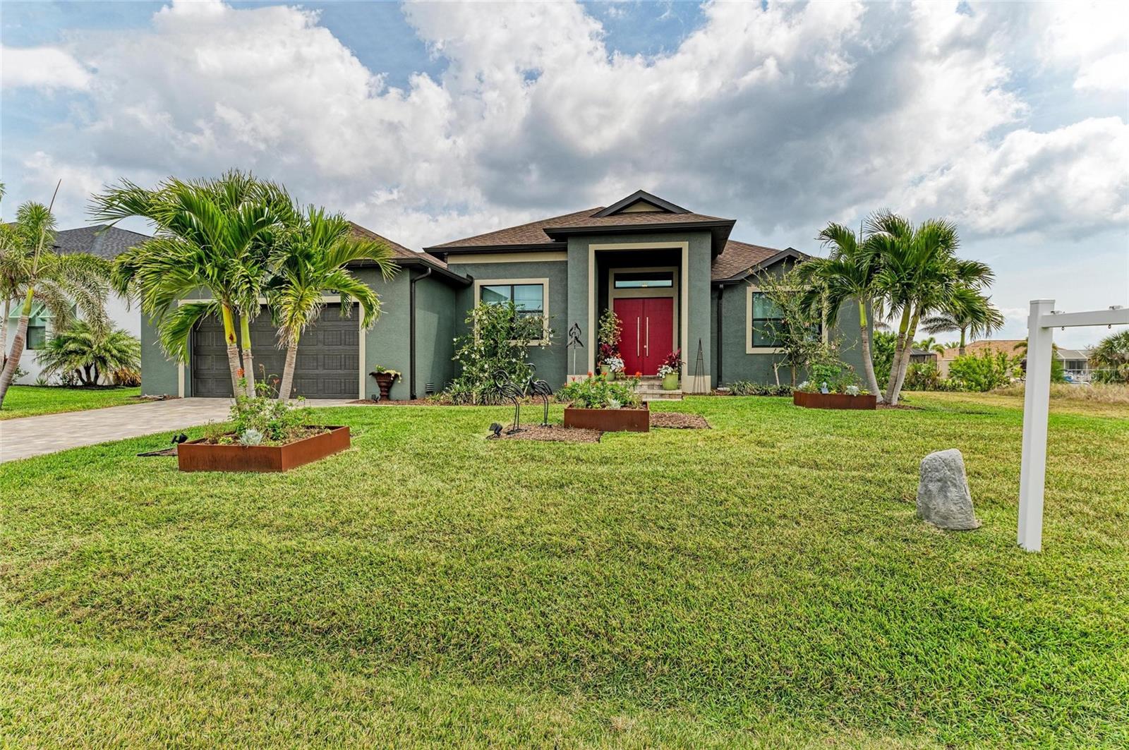 8304 ANTWERP CIR, PORT CHARLOTTE, FL, 33981