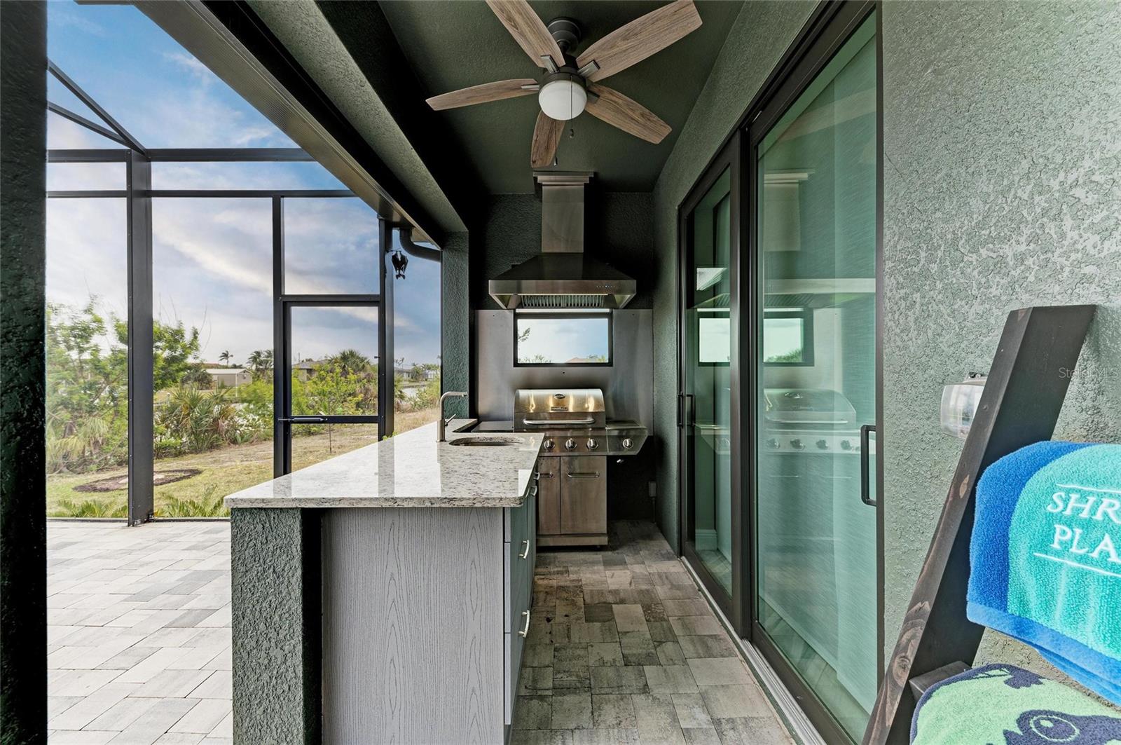 8304 ANTWERP CIR, PORT CHARLOTTE, FL, 33981