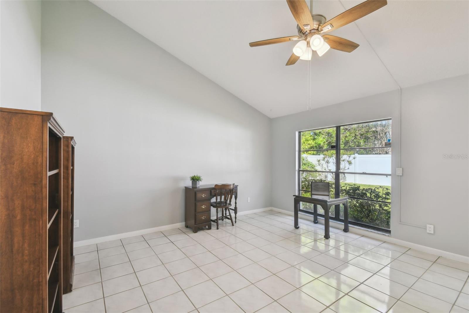 4015 MOUNTAIN SPRINGS LN, TAMPA, FL, 33624