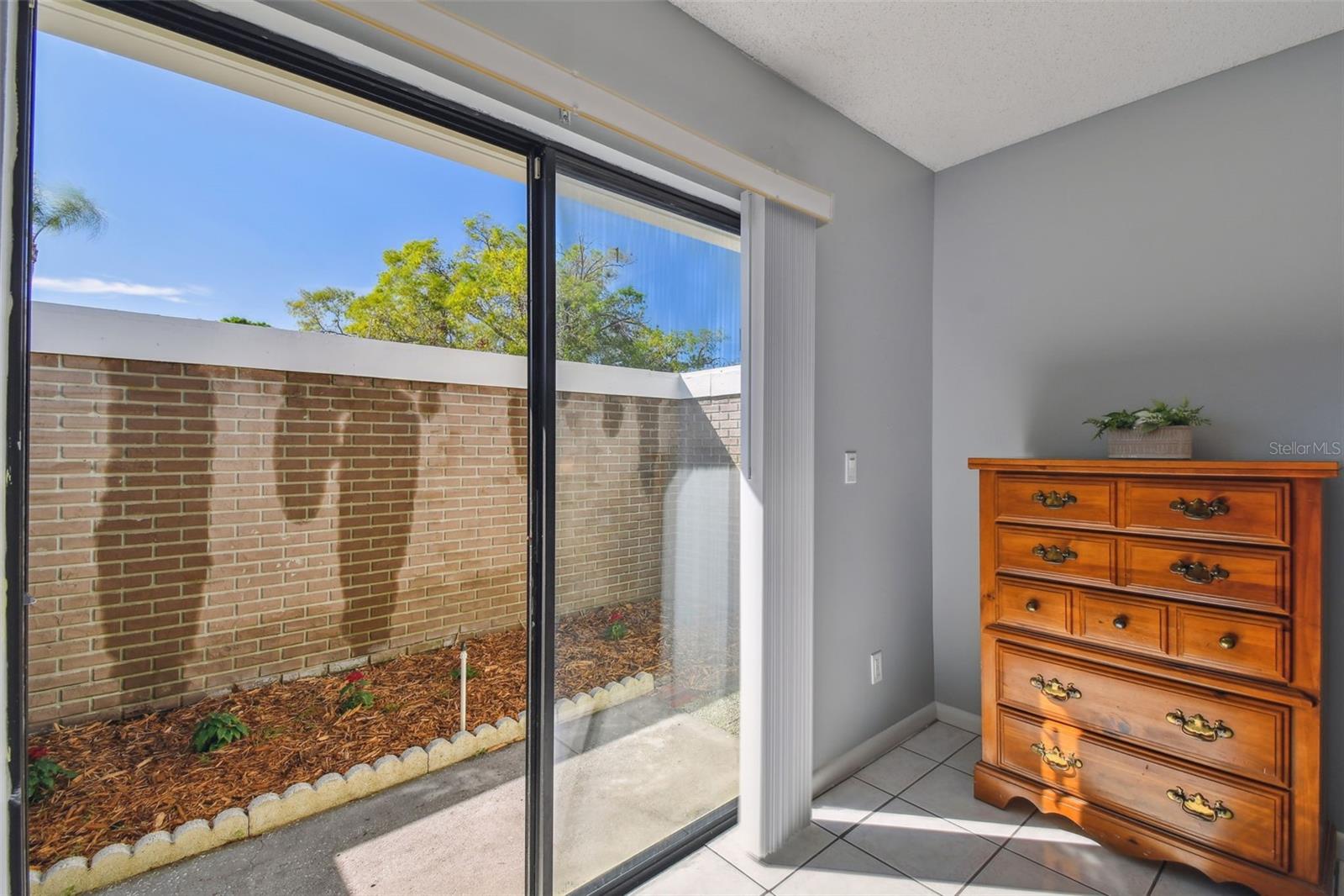 4015 MOUNTAIN SPRINGS LN, TAMPA, FL, 33624
