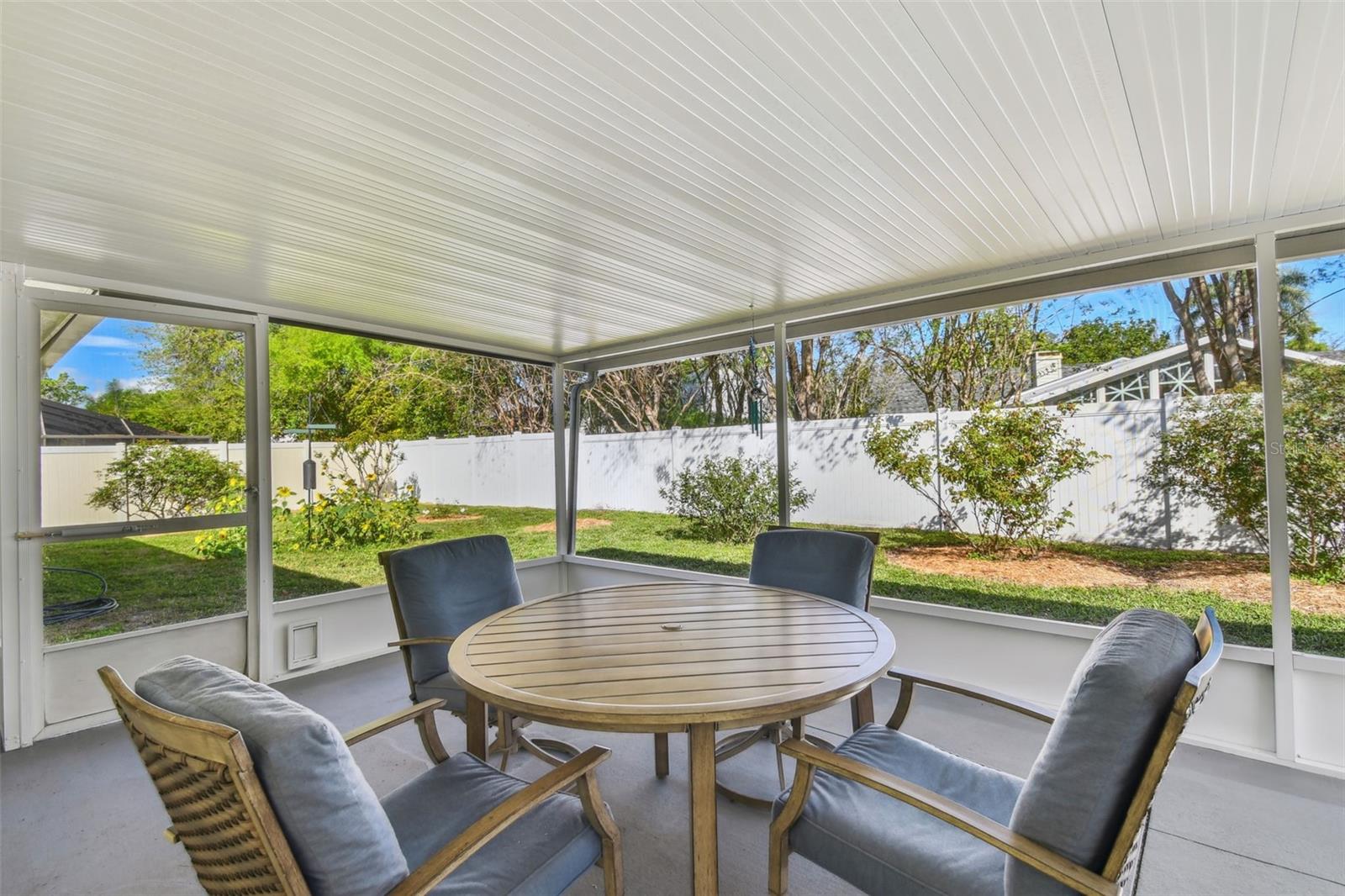 4015 MOUNTAIN SPRINGS LN, TAMPA, FL, 33624