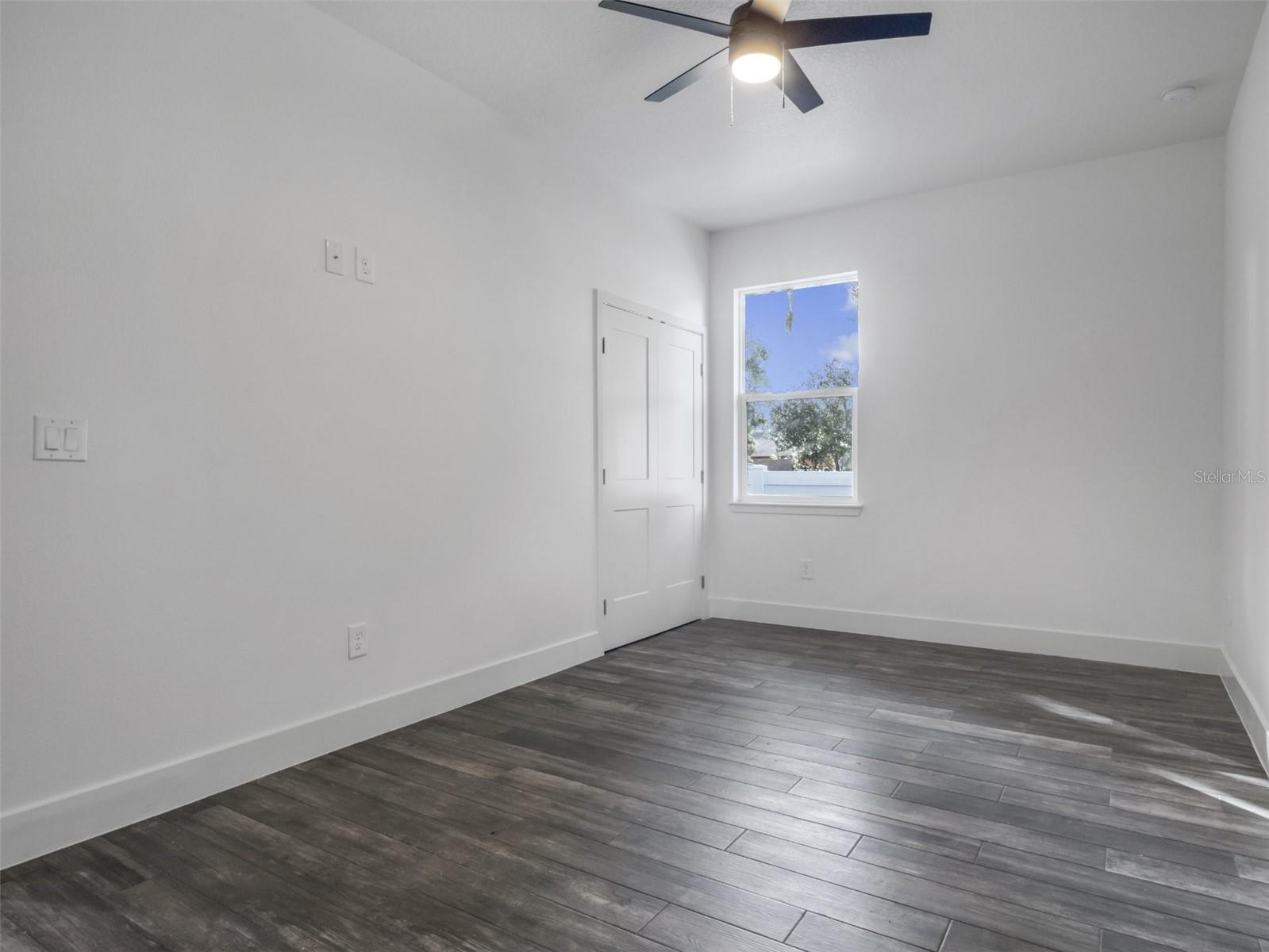 1320 N HIGHLAND ST, MOUNT DORA, FL, 32757