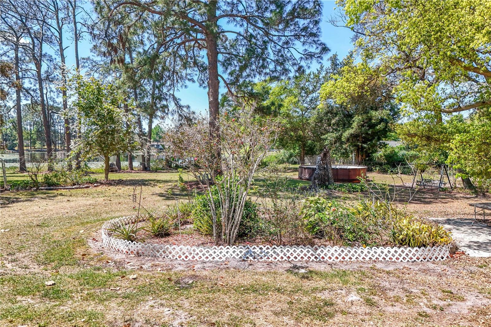 17108 PINE RIDGE DR, UMATILLA, FL, 32784
