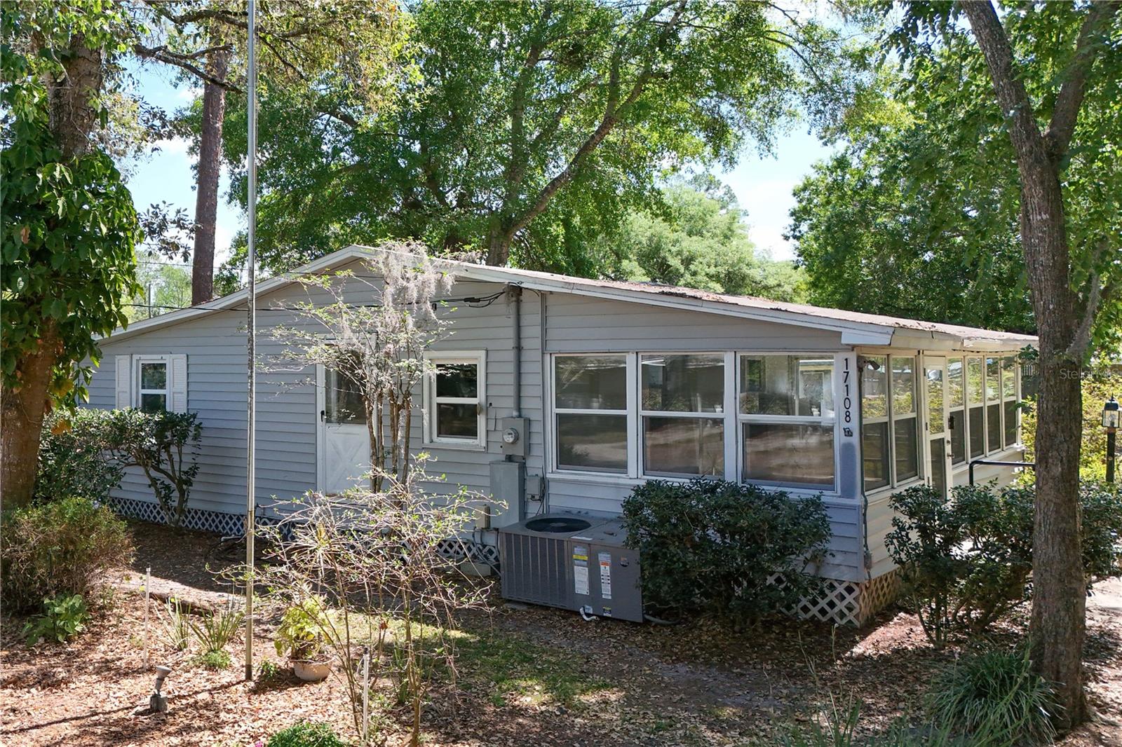 17108 PINE RIDGE DR, UMATILLA, FL, 32784