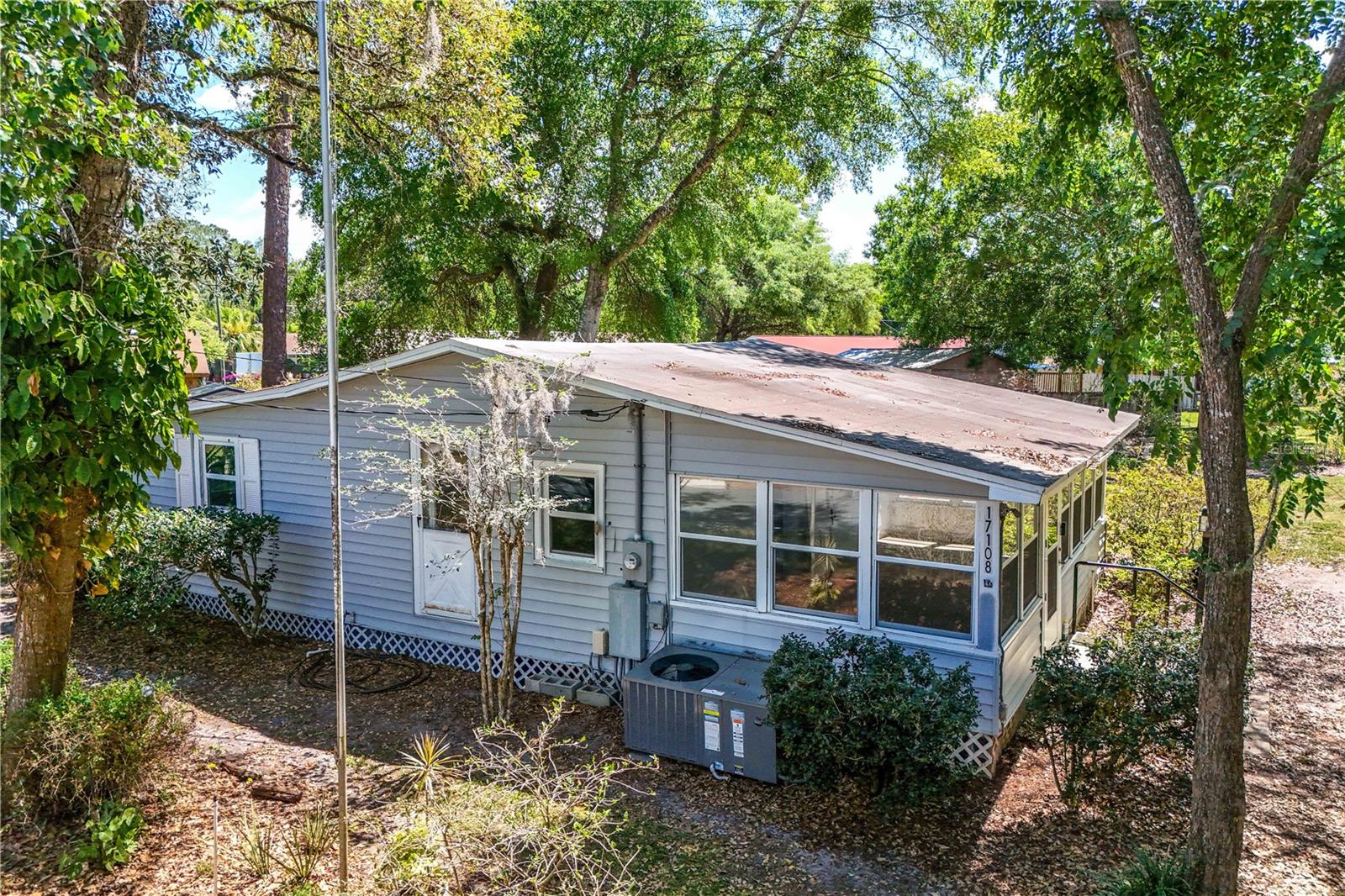 17108 PINE RIDGE DR, UMATILLA, FL, 32784