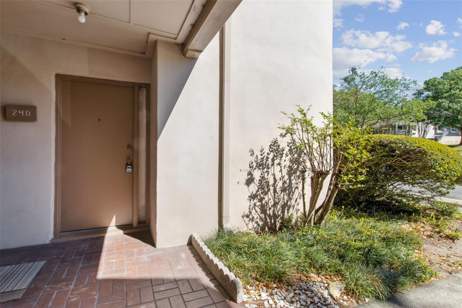 240 ORIENTA POINT ST #240, ALTAMONTE SPRINGS, FL, 32701