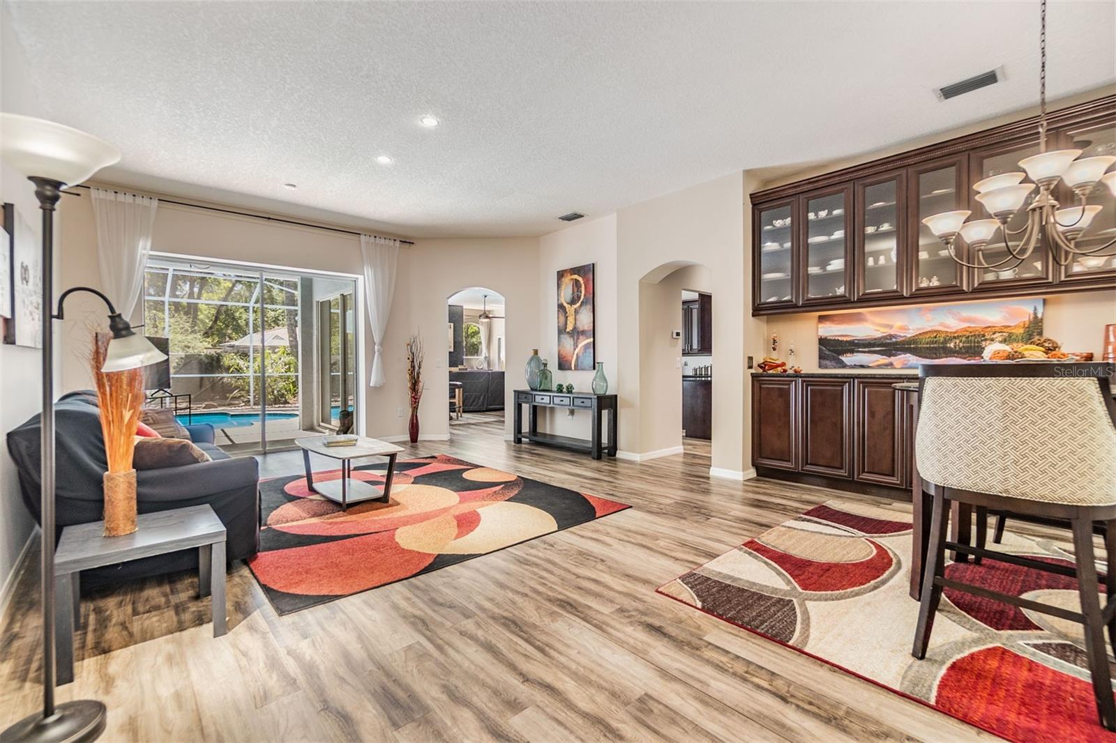 9302 DEER CREEK DR, TAMPA, FL, 33647
