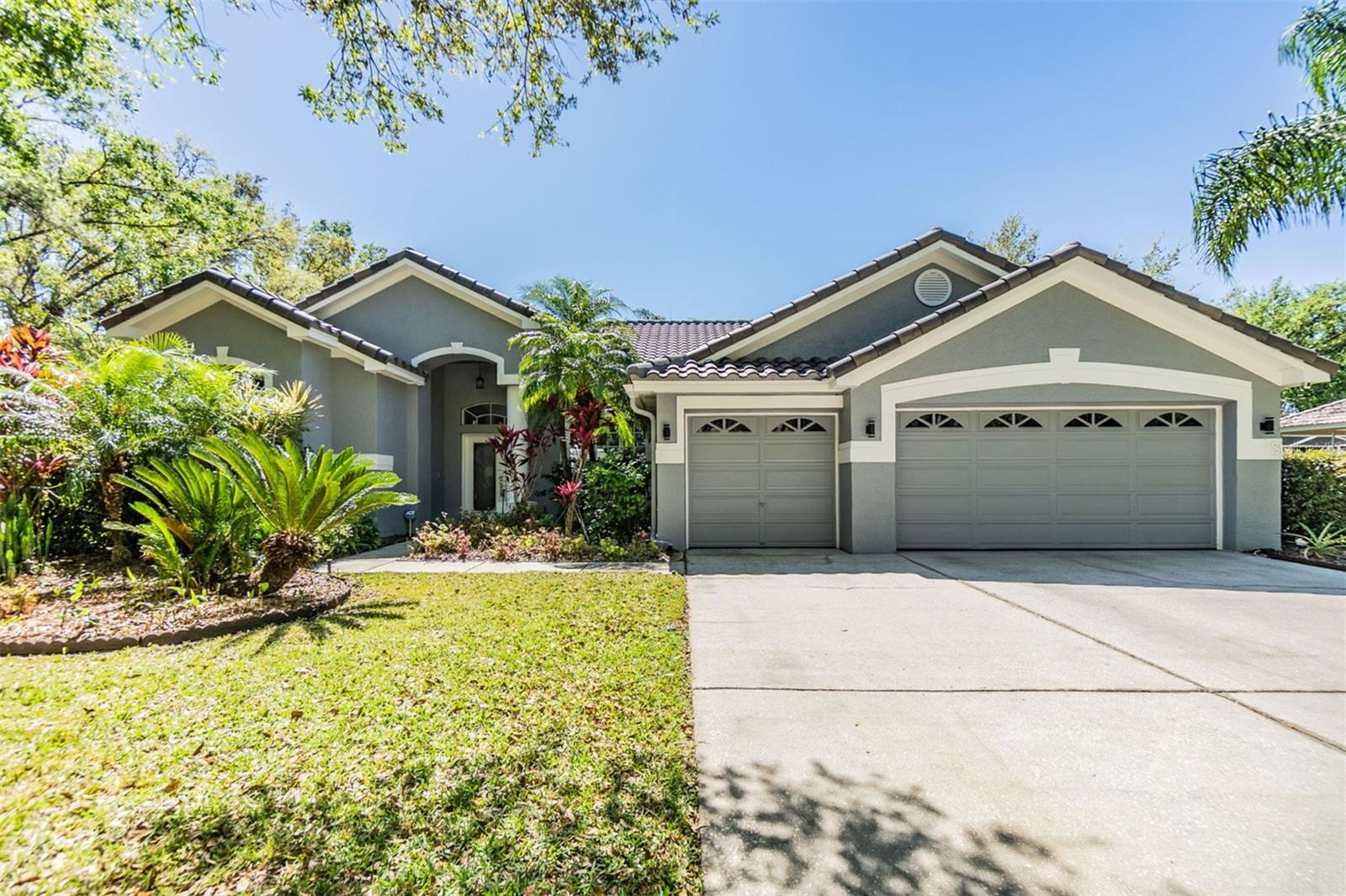 9302 DEER CREEK DR, TAMPA, FL, 33647