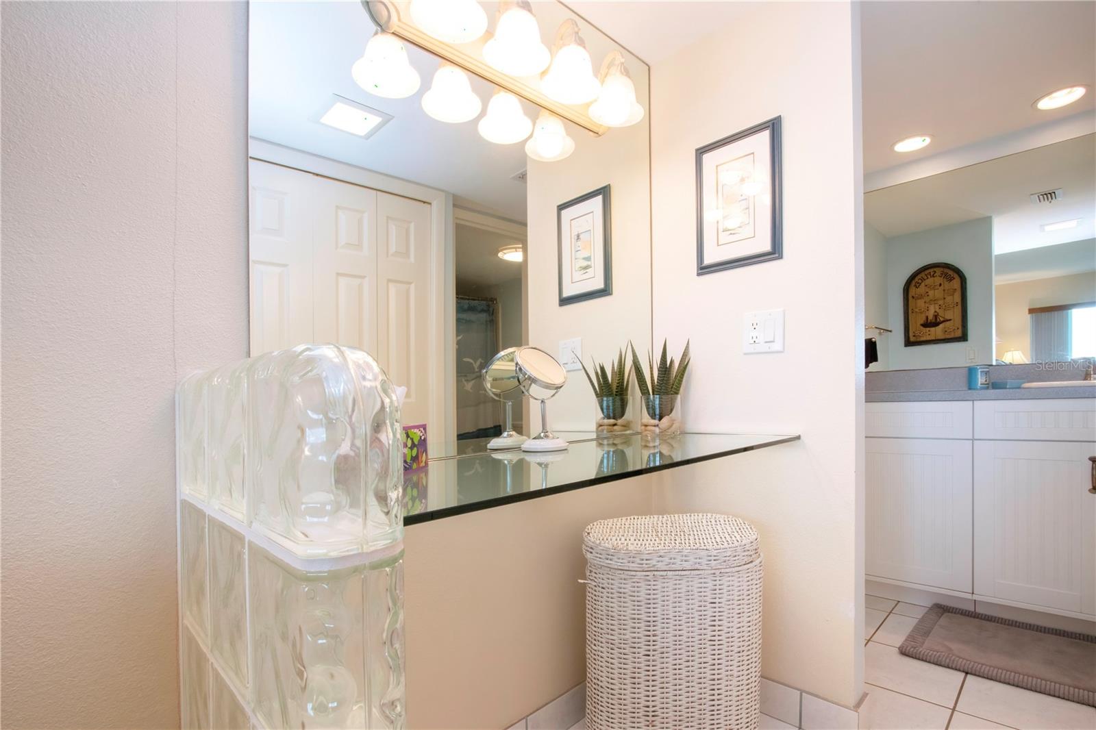 1080 PEPPERTREE LN W #602, SARASOTA, FL, 34242