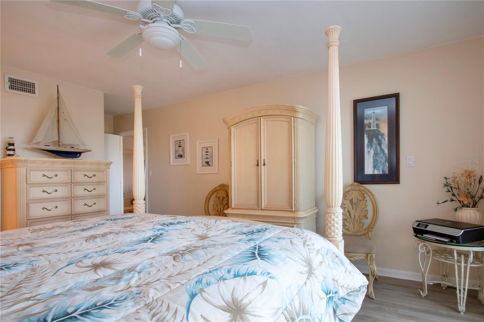 1080 PEPPERTREE LN W #602, SARASOTA, FL, 34242