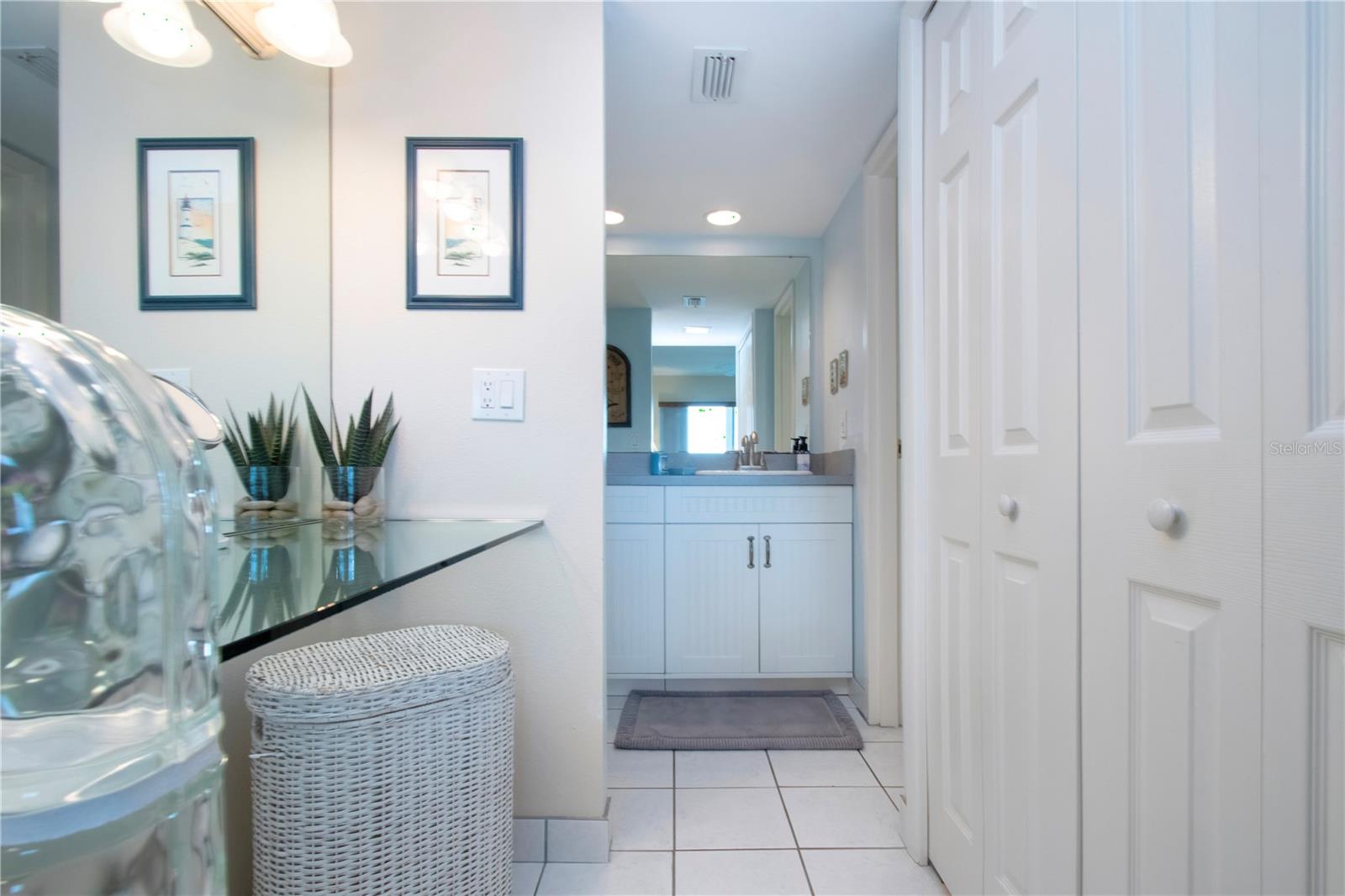 1080 PEPPERTREE LN W #602, SARASOTA, FL, 34242