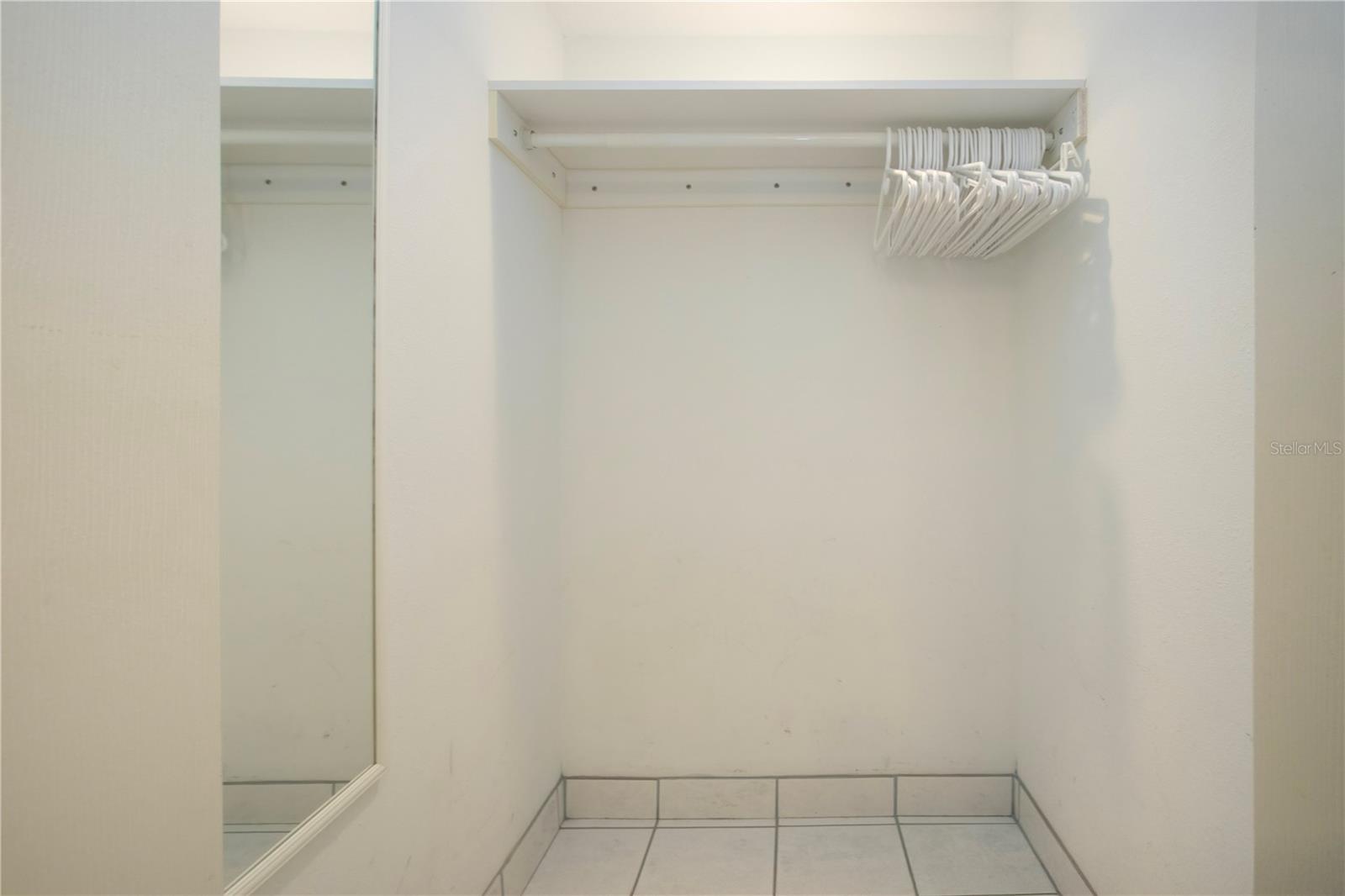 1080 PEPPERTREE LN W #602, SARASOTA, FL, 34242