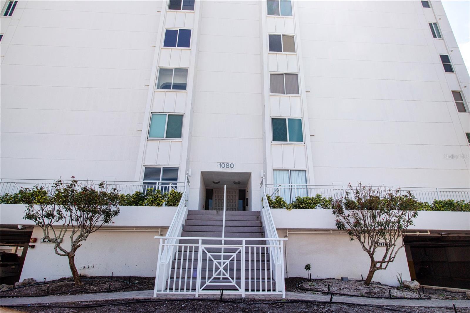 1080 PEPPERTREE LN W #602, SARASOTA, FL, 34242