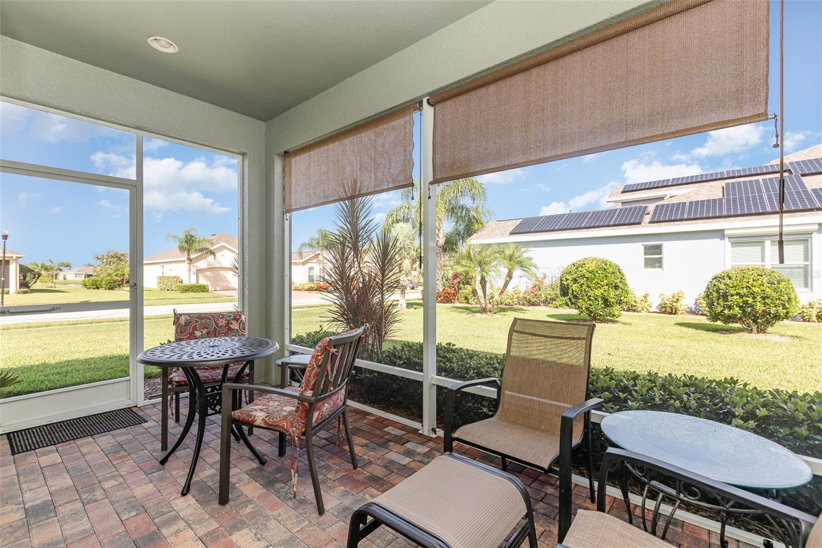 689 CHIPPER DR, SUN CITY CENTER, FL, 33573