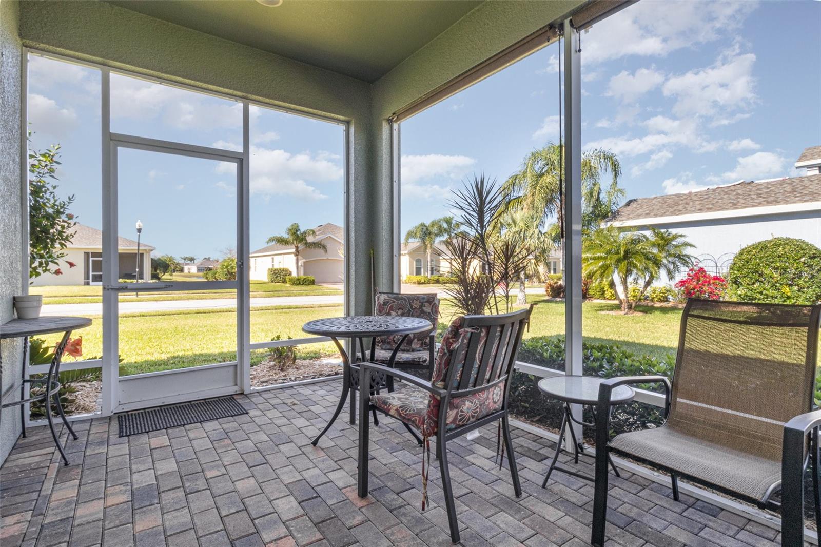 689 CHIPPER DR, SUN CITY CENTER, FL, 33573