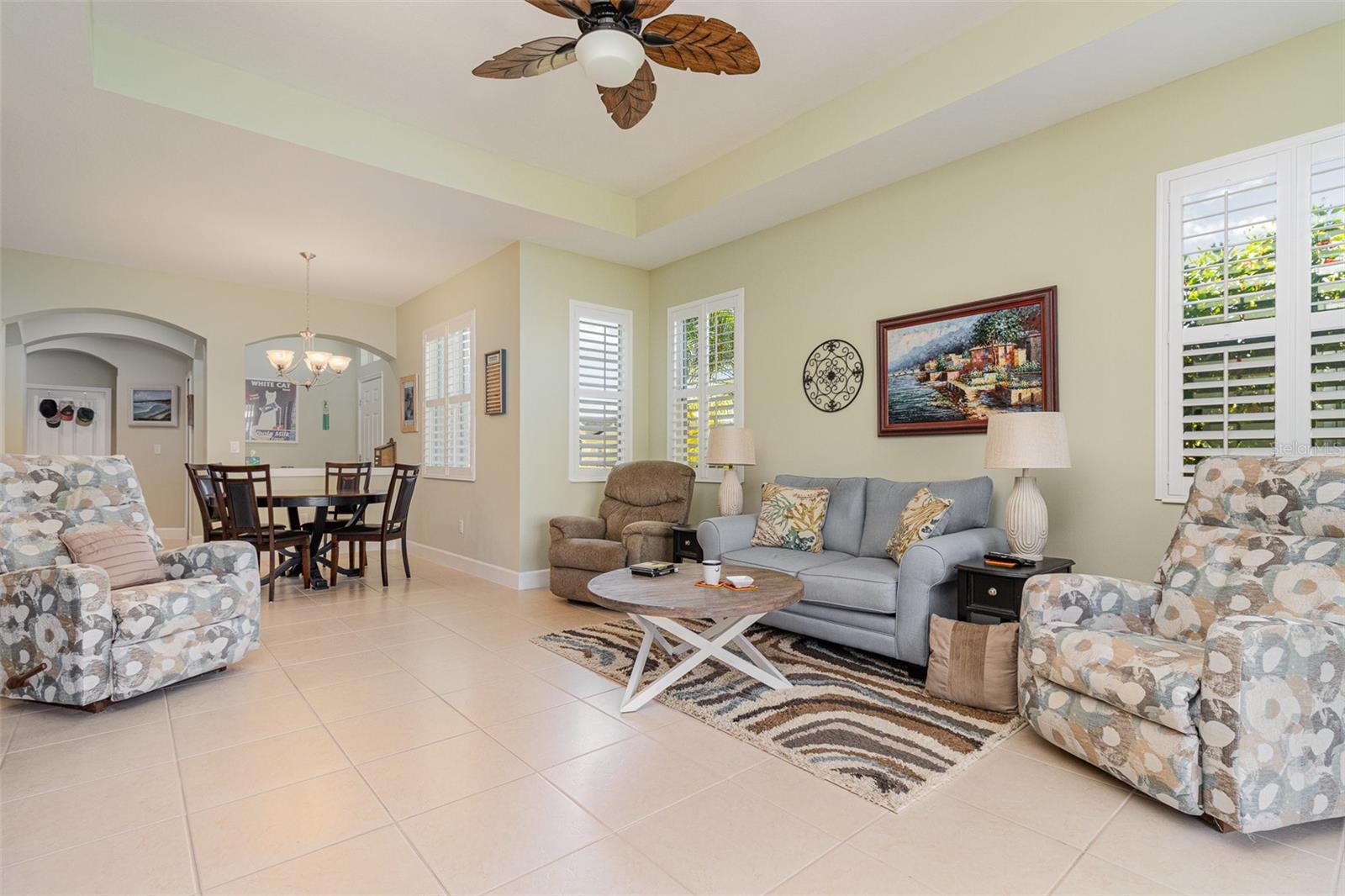 689 CHIPPER DR, SUN CITY CENTER, FL, 33573