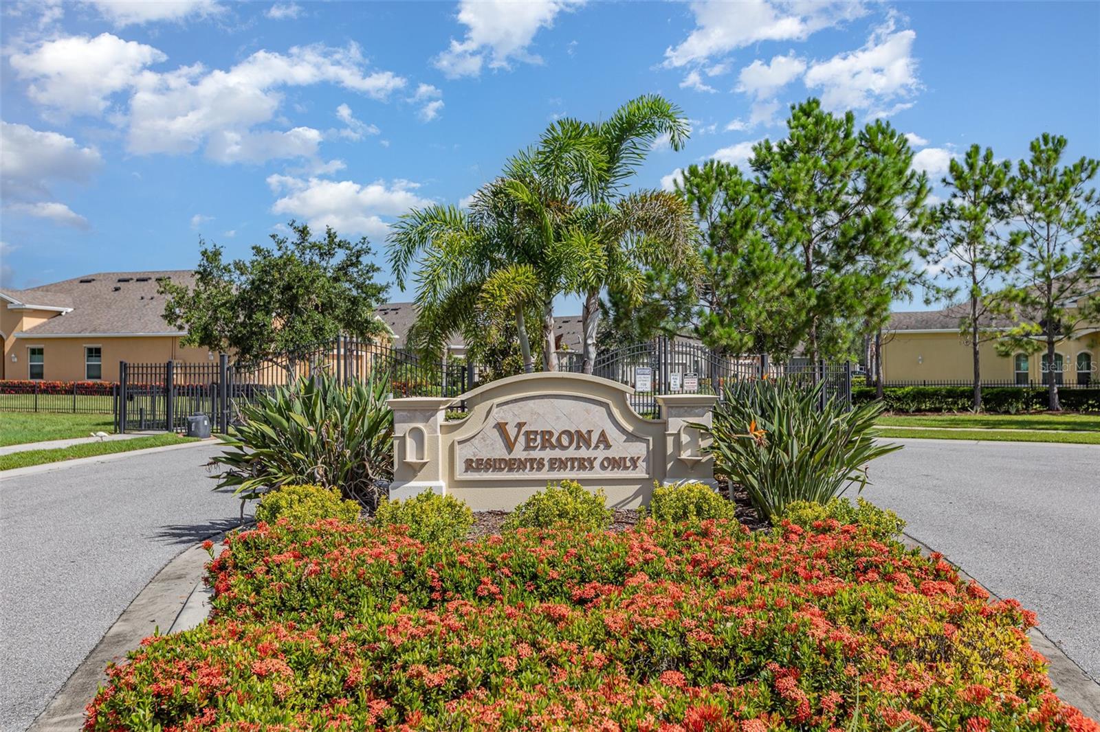 689 CHIPPER DR, SUN CITY CENTER, FL, 33573