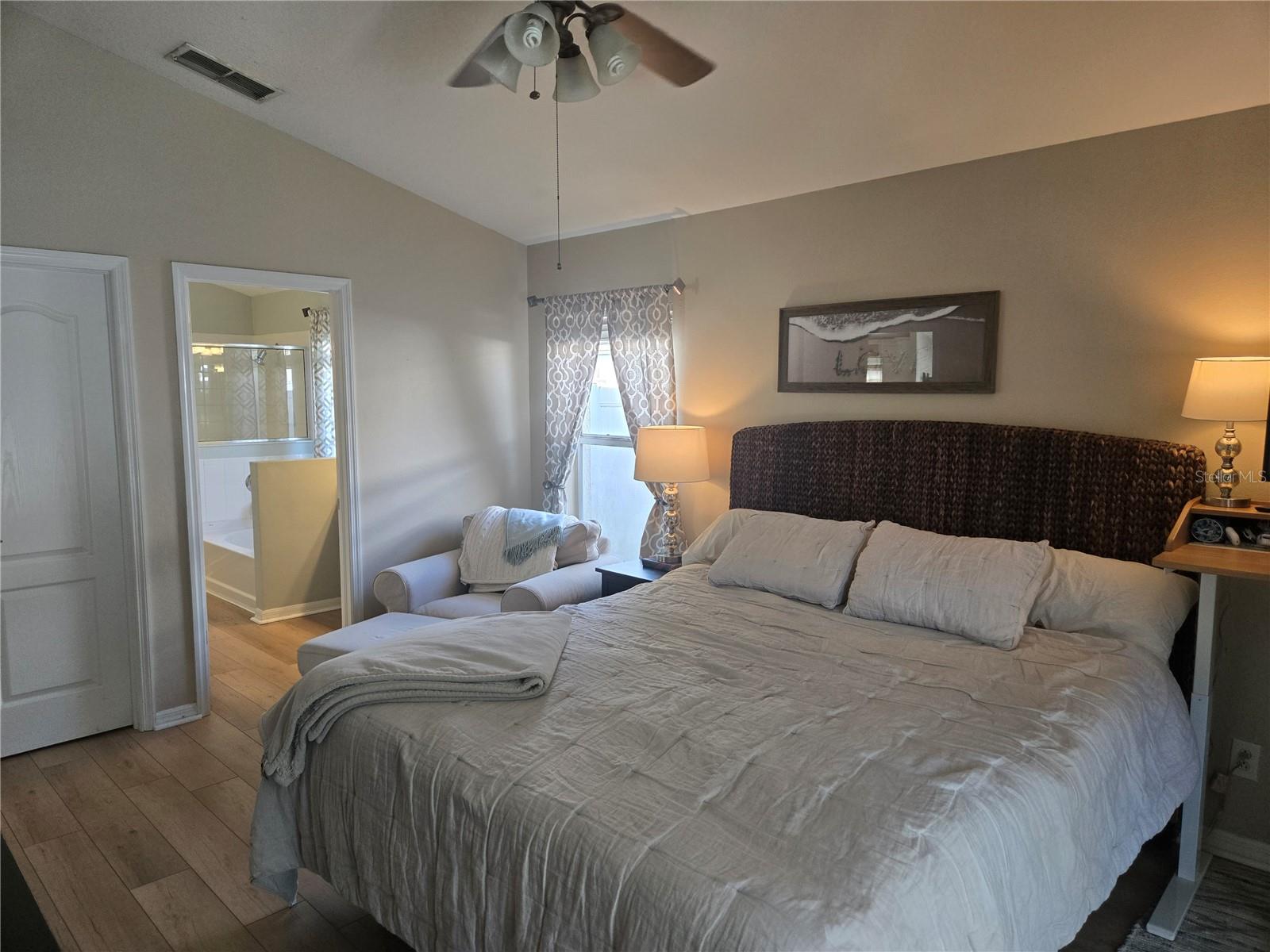 31150 HARTHORN CT, WESLEY CHAPEL, FL, 33543